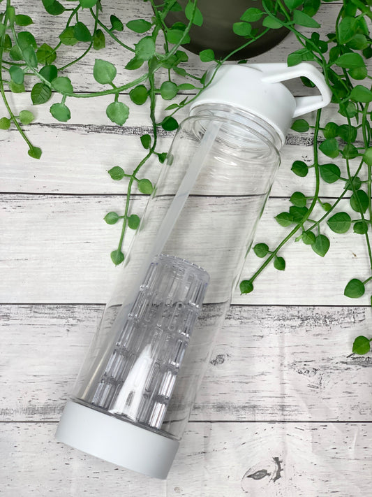 700ml water drink bottle with flip straw with infuser inside Personalised