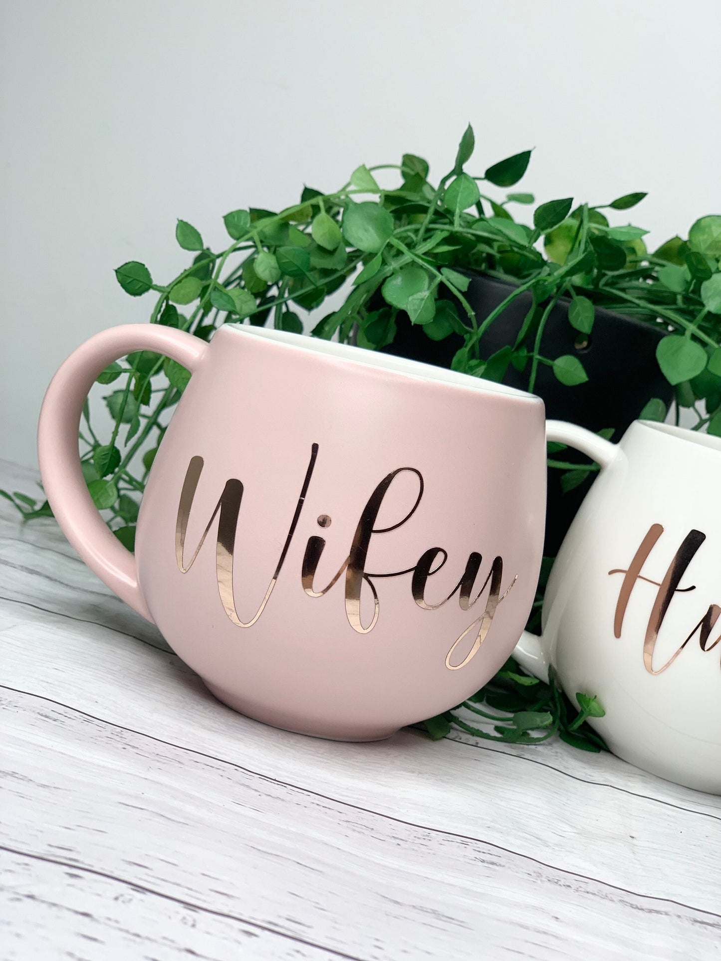 Hubby and wifey Pink and white Hug mug set 450ml