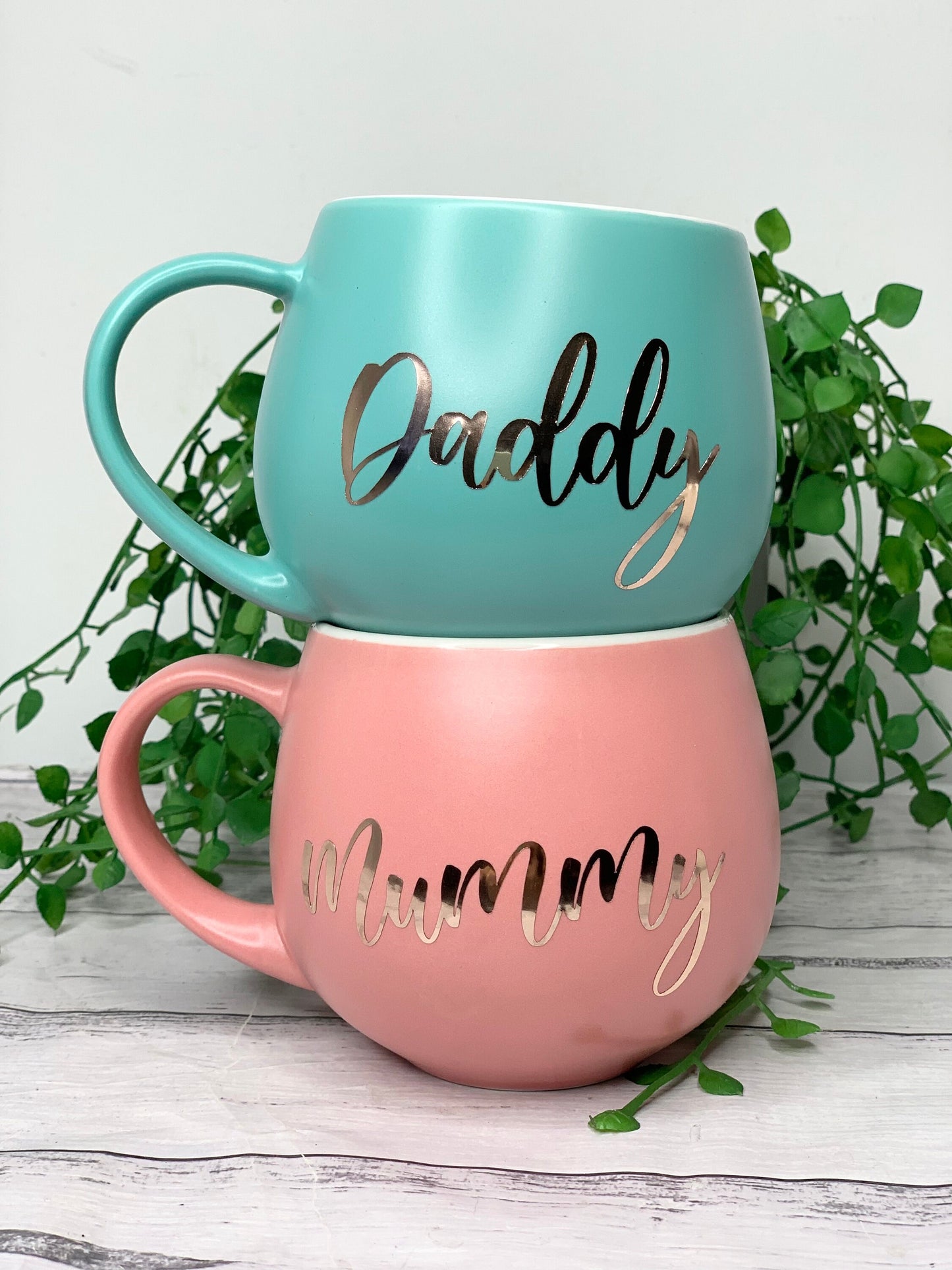 Mummy and Daddy Coral and Aqua Couple Hug mug set 450ml