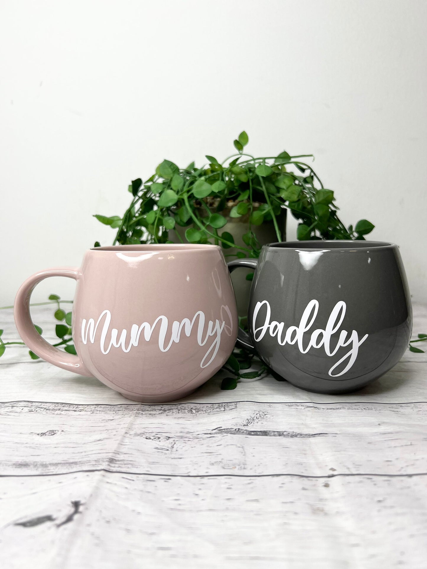 Mummy and Daddy Pink and Grey hug mug set 450ml couple set White writing
