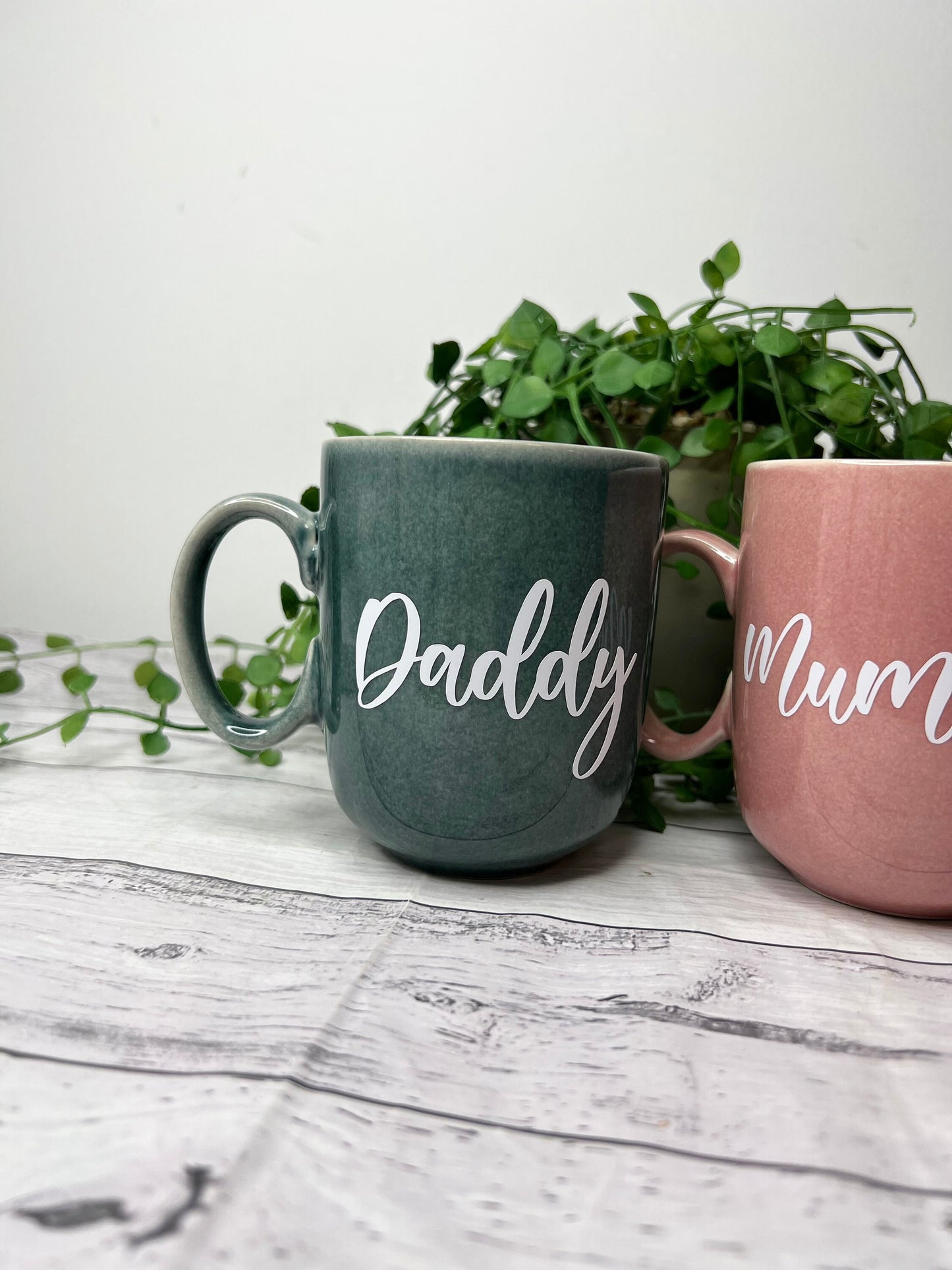 Mummy and Daddy Pink and  Dark Green Mug with White writing Mug set 380ml