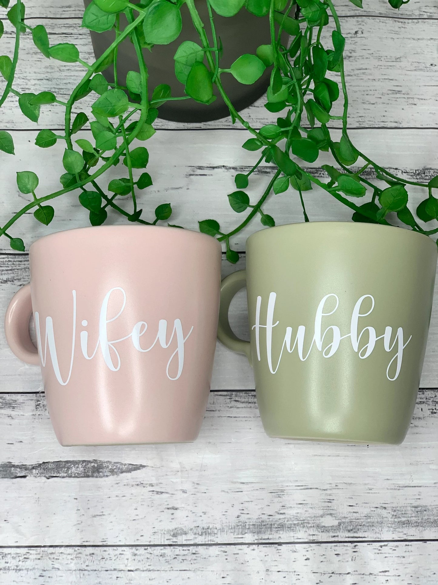 Hubby and wifey mug couple set green and Pink coffee cup