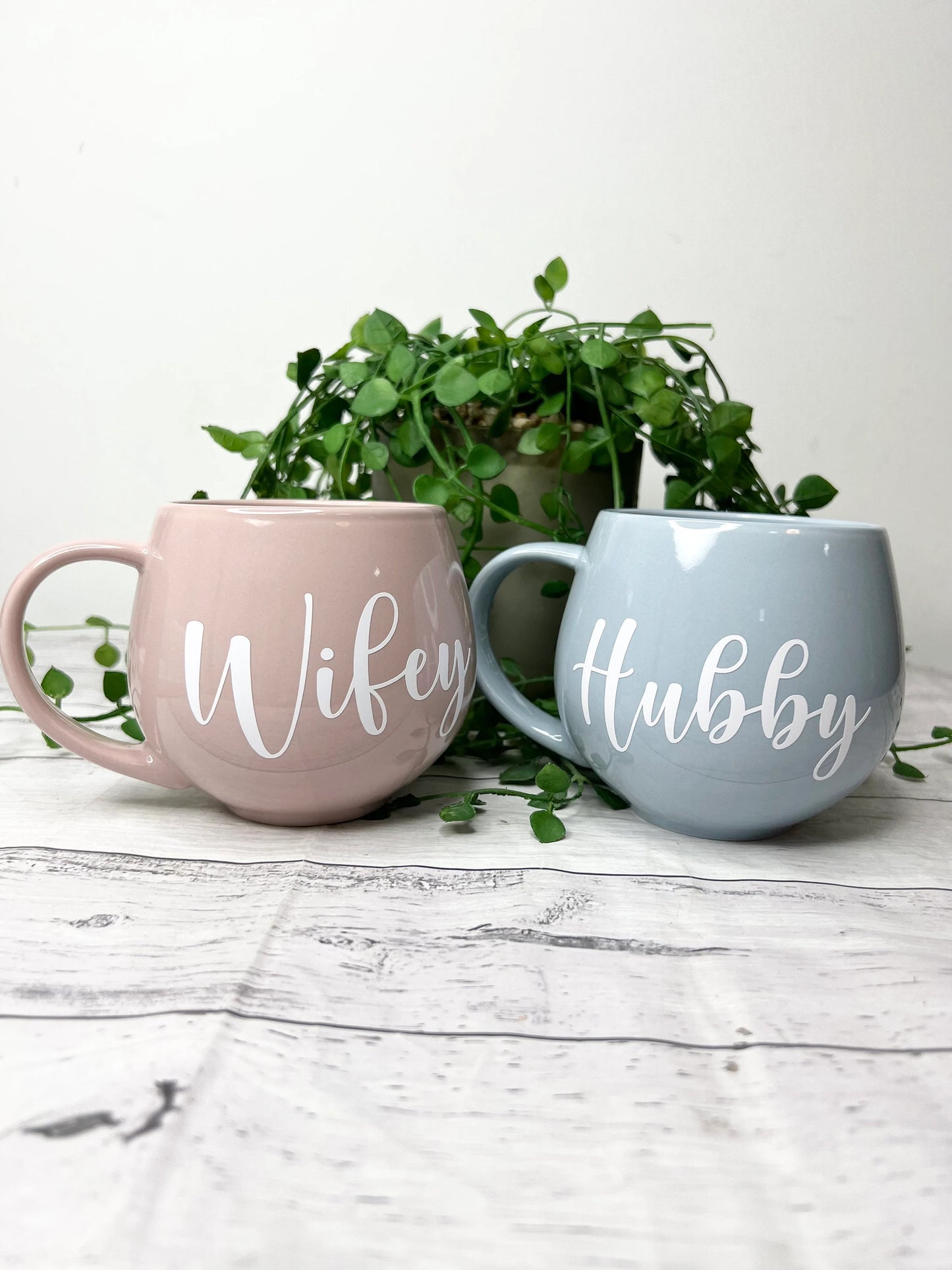 Hubby and wifey Pink and Blue hug mug set  450ml couple set Rose Gold writing