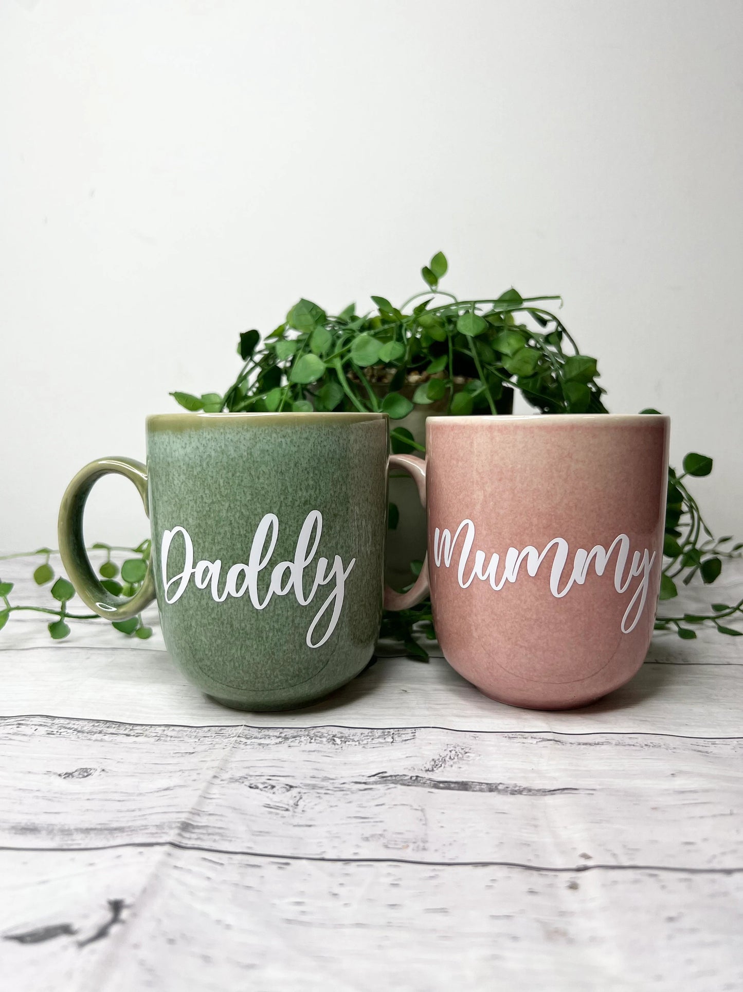 Mummy and Daddy Pink and Green Mug with White writing Mug set 380ml