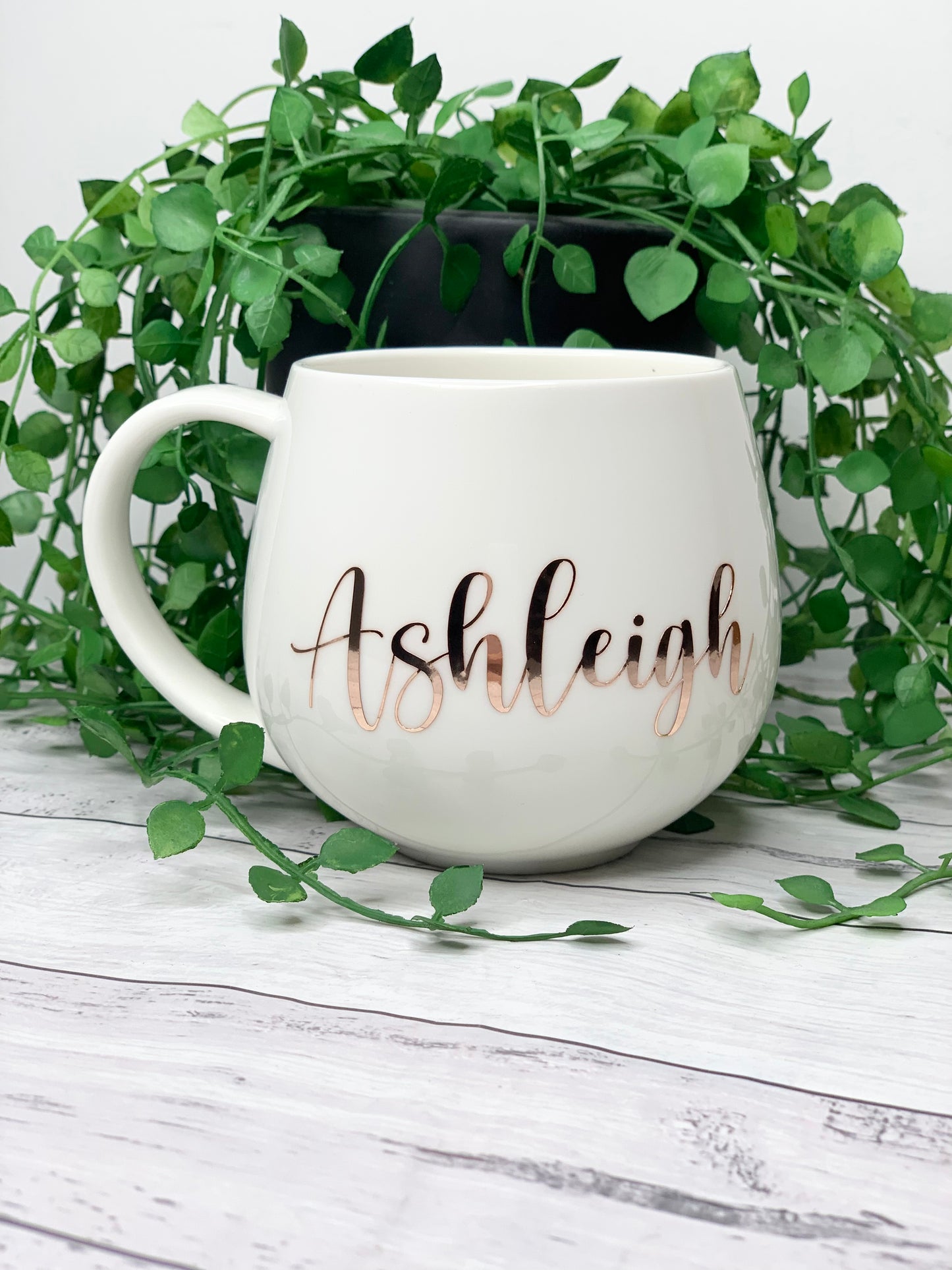 Personalised White hug mugs names 450ml Gift snug mug