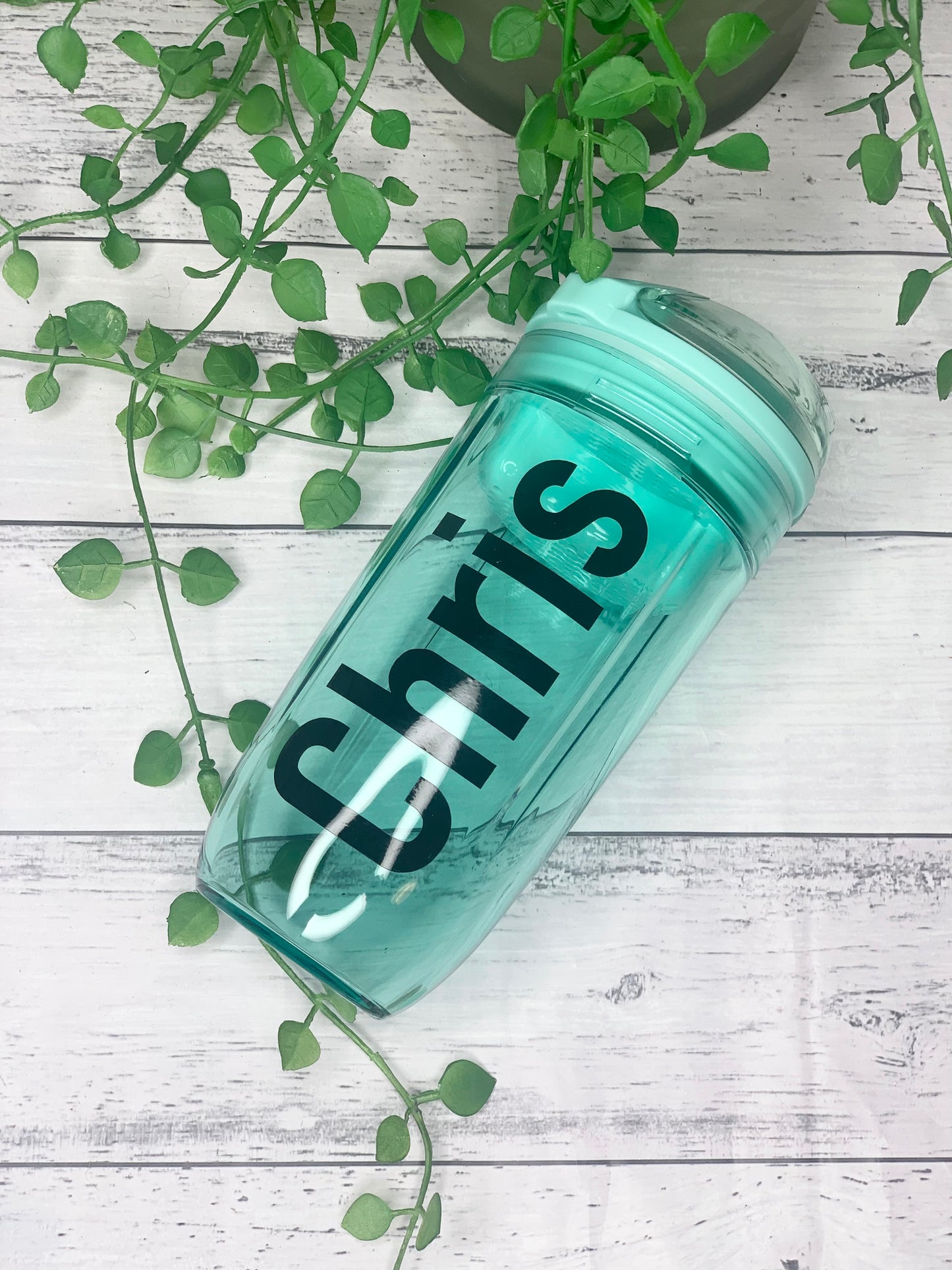 Green 400ml Strap Shaker Bottle Protein Sport Fitness with Shaker with strainer and straps