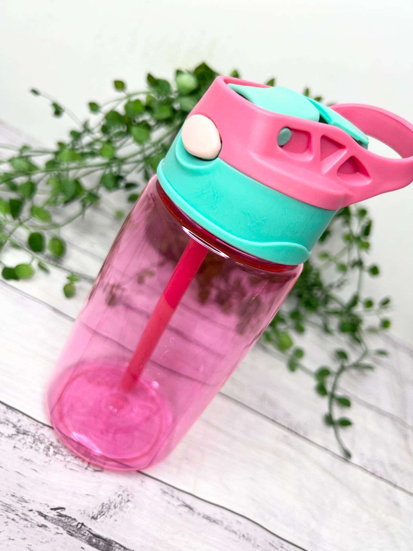 Pink 450ml kids drink water bottle with flip straw inside