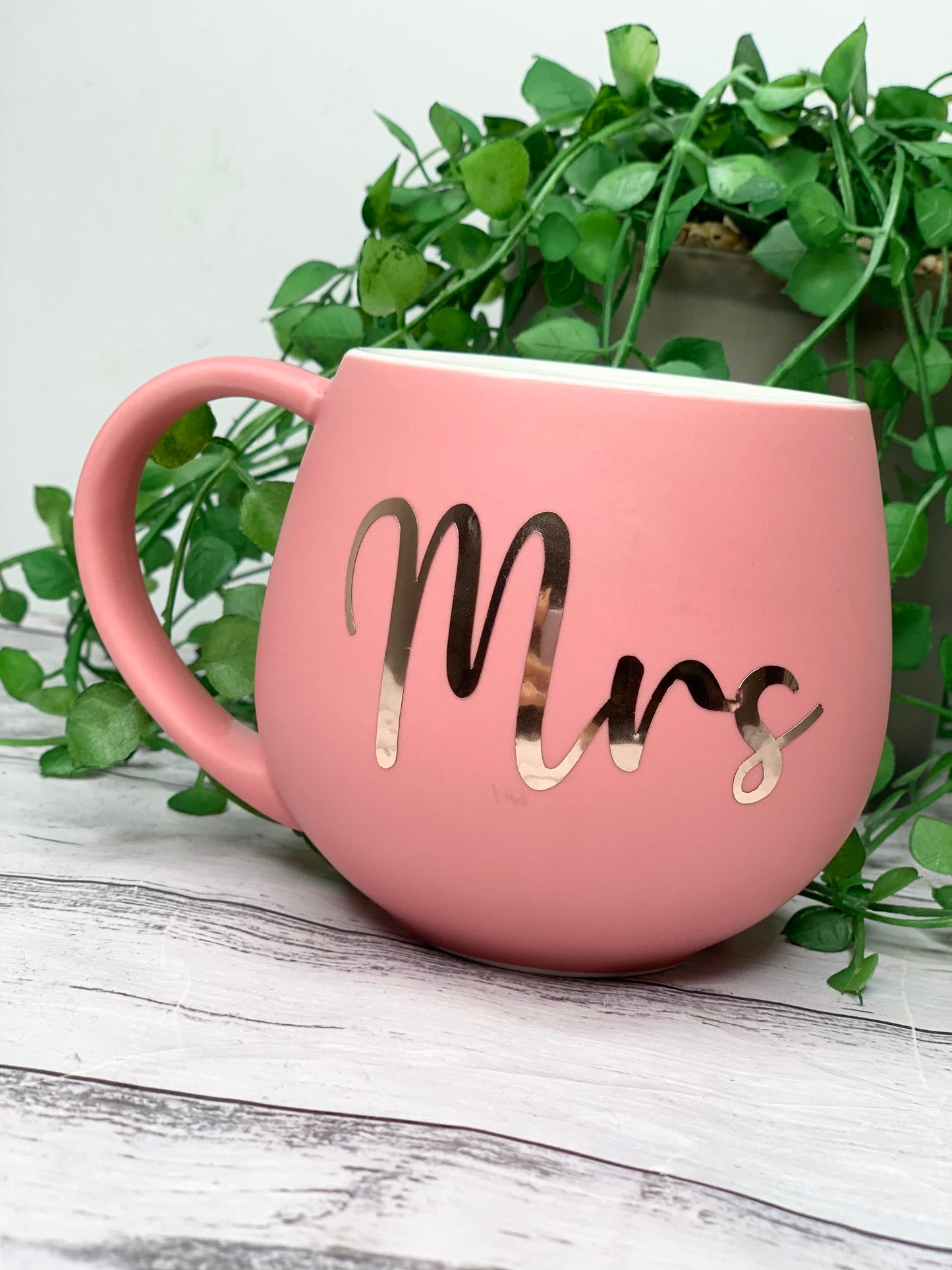 Personalised Coral hug mugs names 450ml Gift snug mug