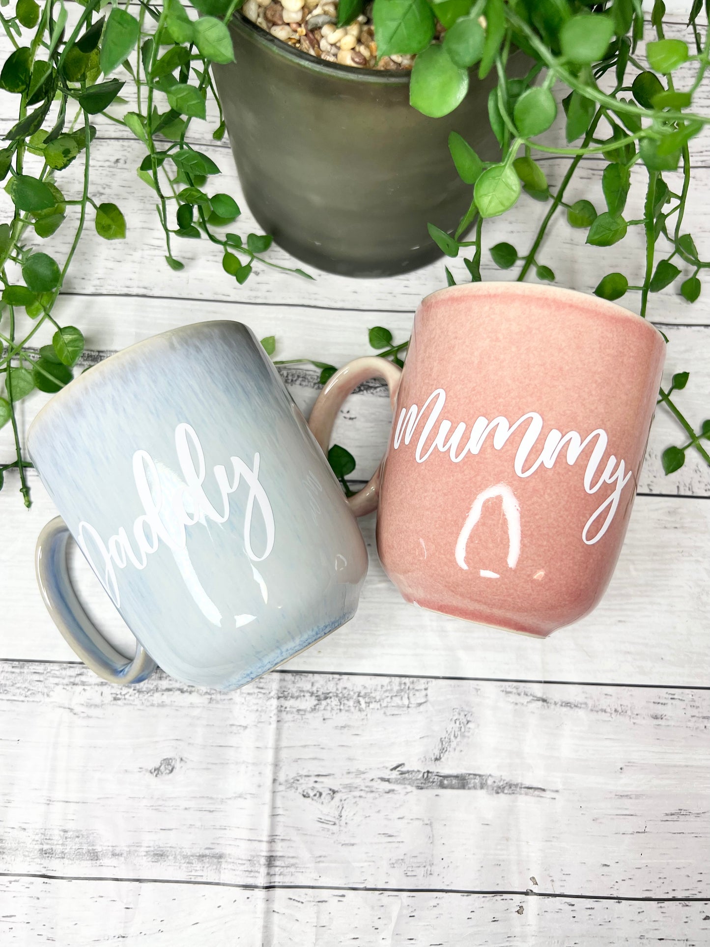 Mummy and Daddy Pink and Blue Mug with White writing Mug gift set 380ml
