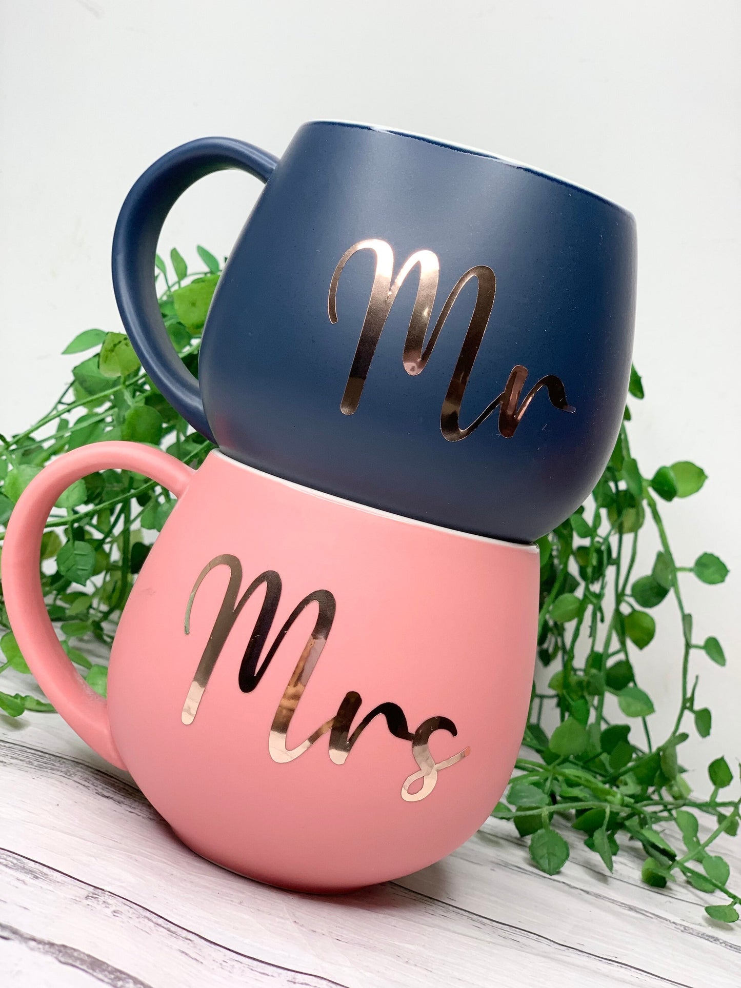 Mr and Mrs  Coral and Navy couple Hug mug set 450ml