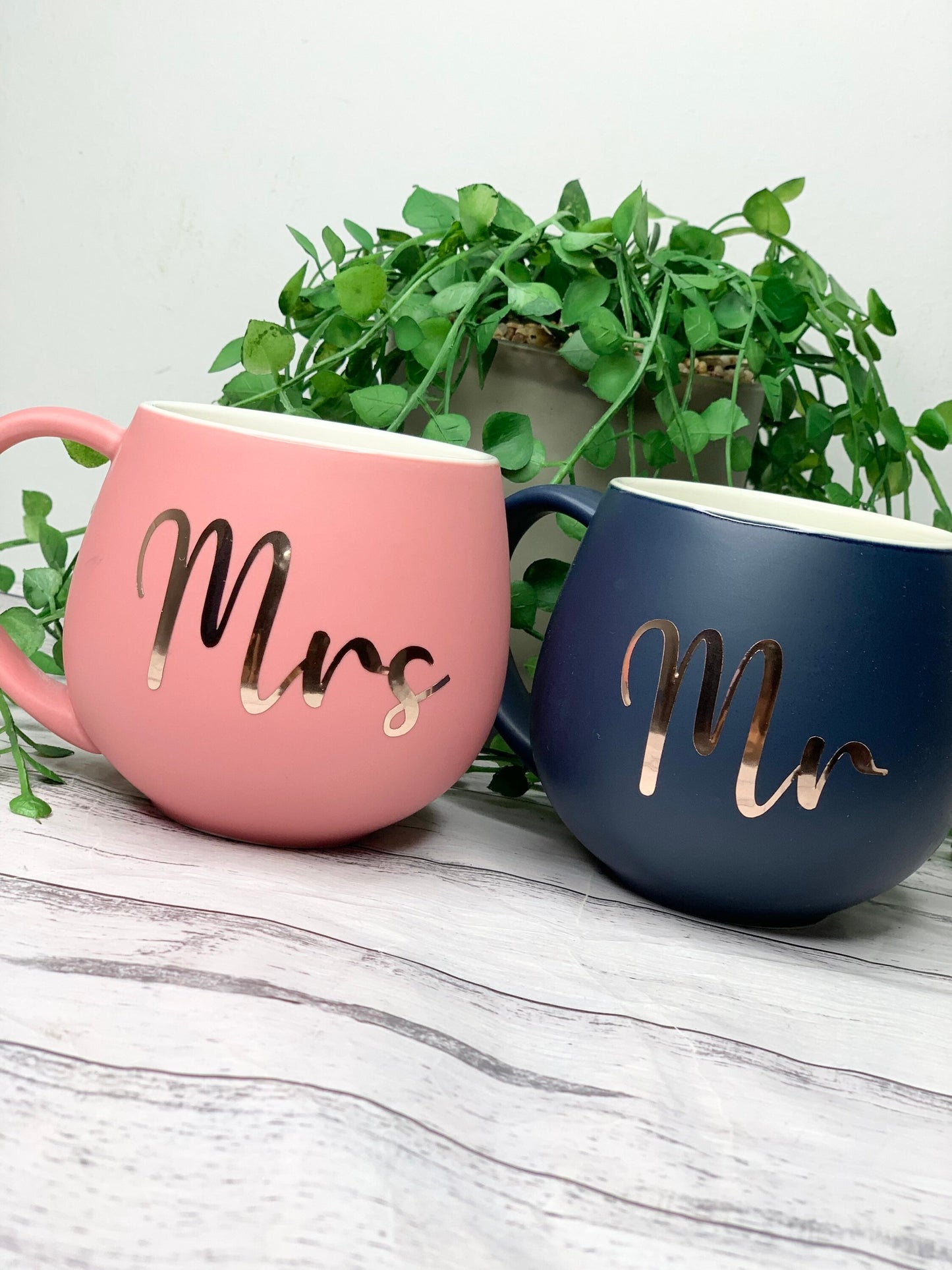 Mr and Mrs  Coral and Navy couple Hug mug set 450ml