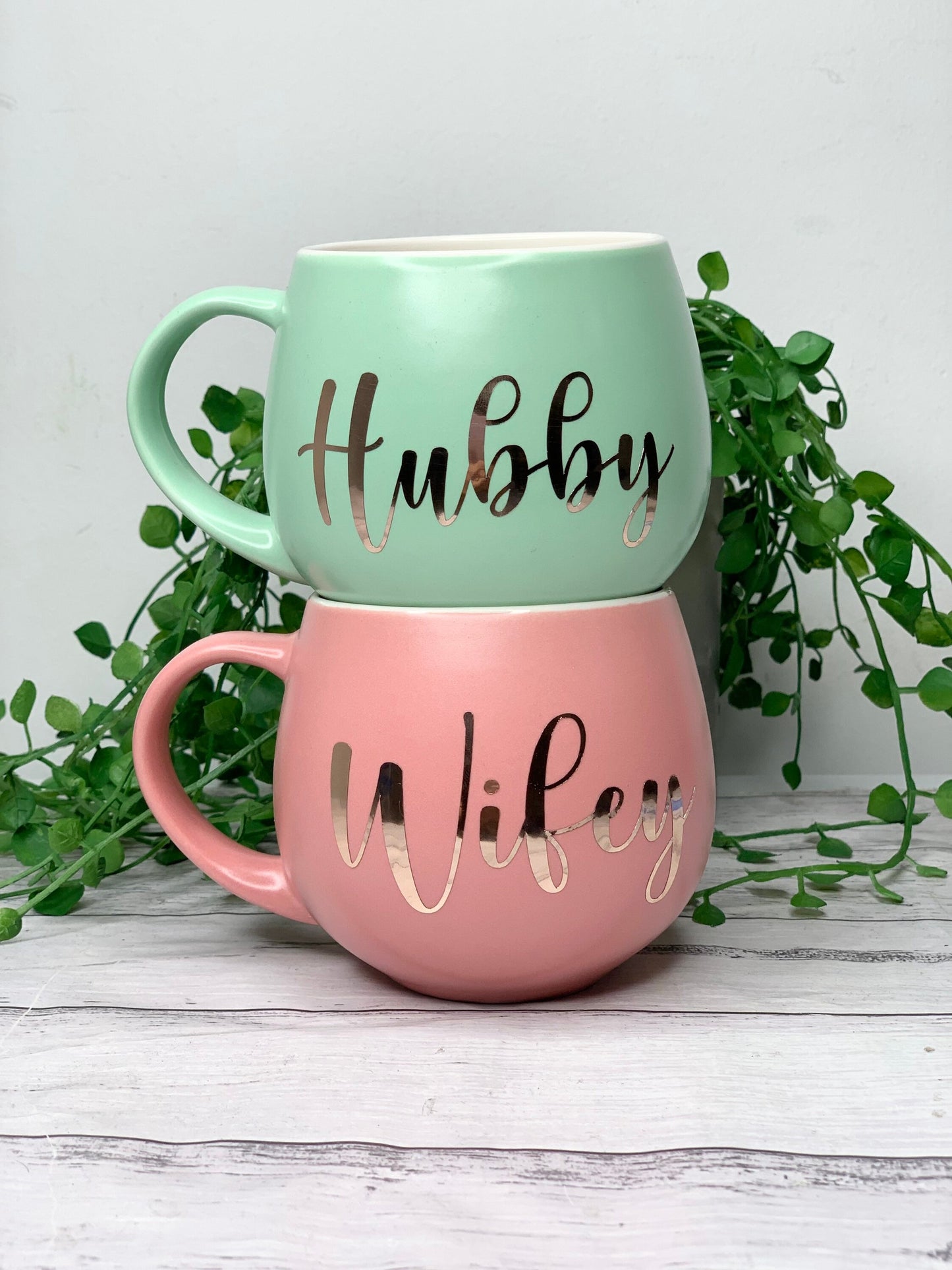 Hubby and wifey Coral and lime hug mug set  450ml couple set