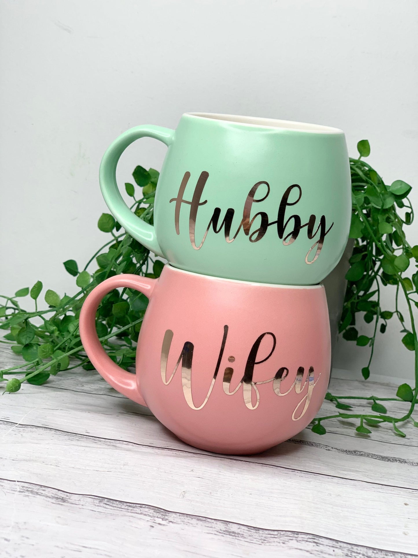 Hubby and wifey Coral and lime hug mug set  450ml couple set