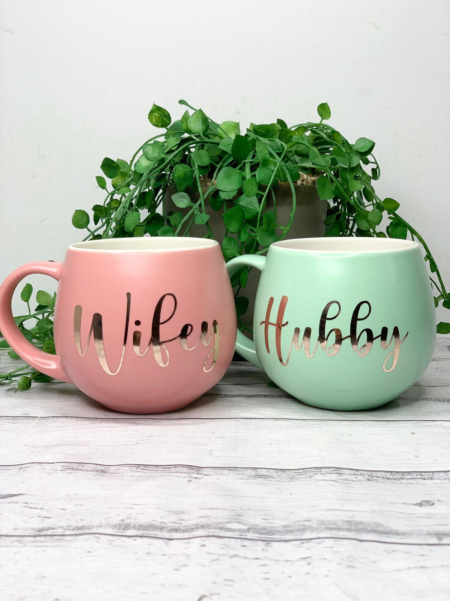 Hubby and wifey Coral and lime hug mug set  450ml couple set