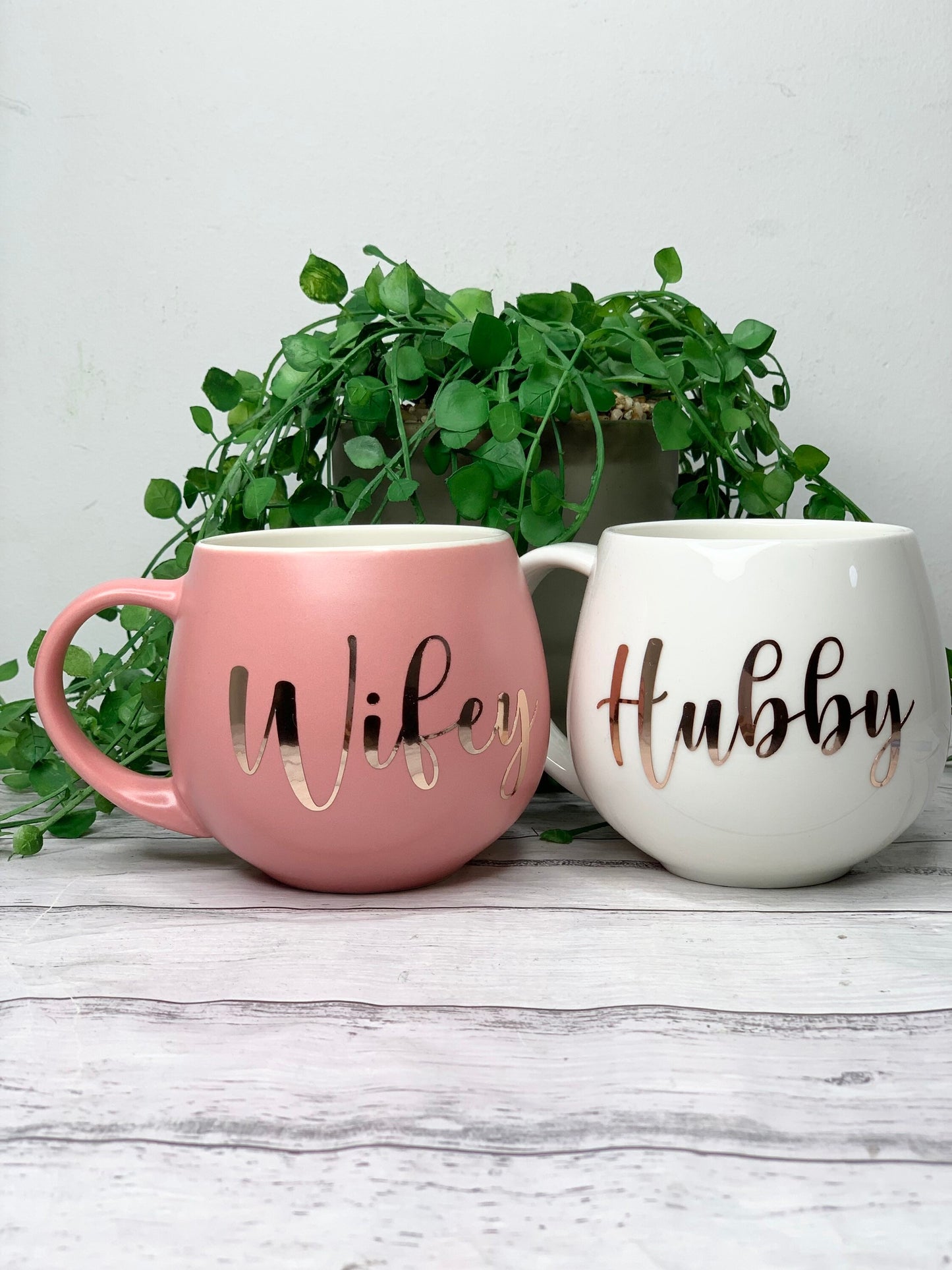Hubby and wifey Coral and white  hug mug set  450ml couple set