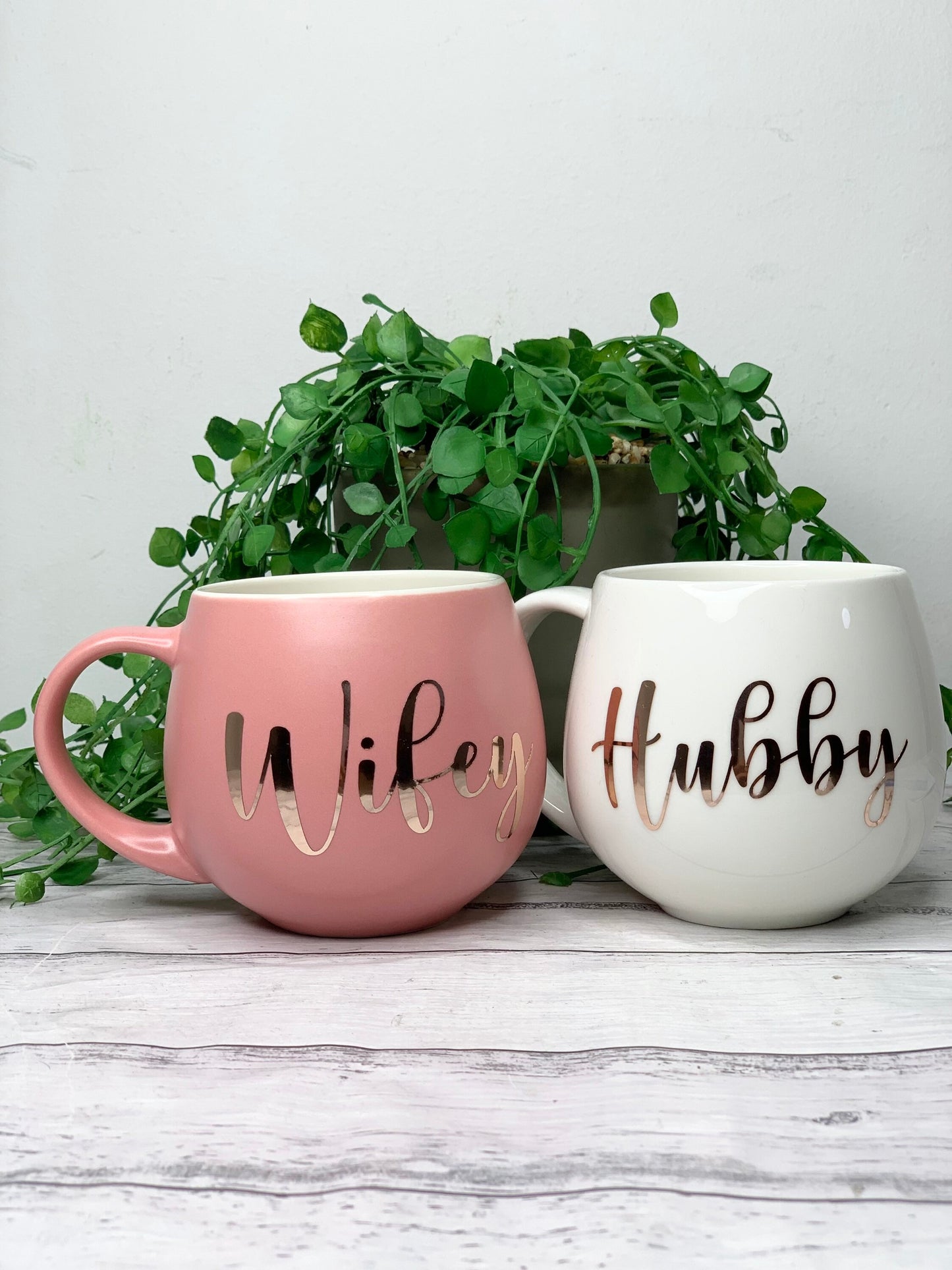 Hubby and wifey Coral and white  hug mug set  450ml couple set