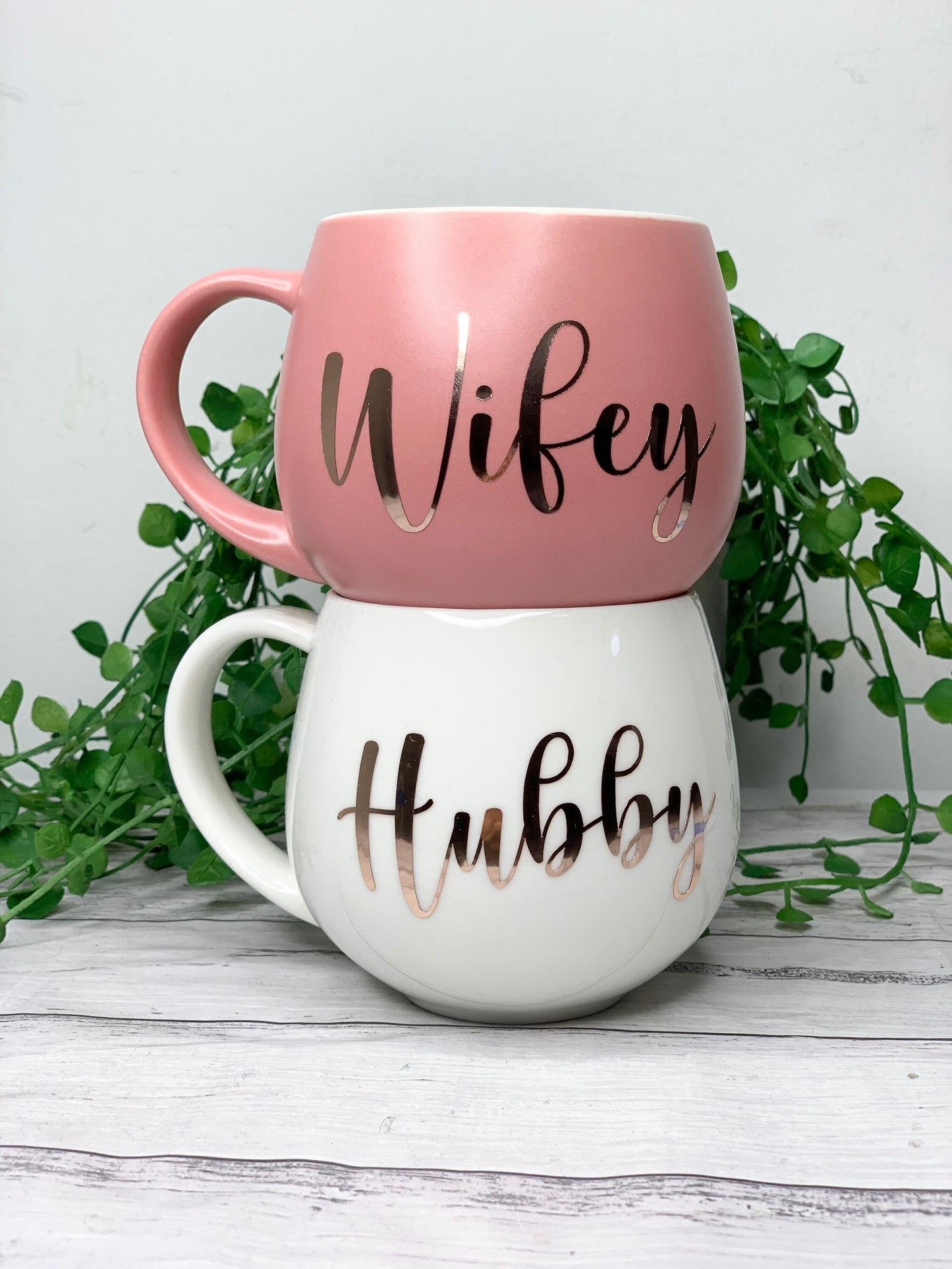 Hubby and wifey Coral and white  hug mug set  450ml couple set