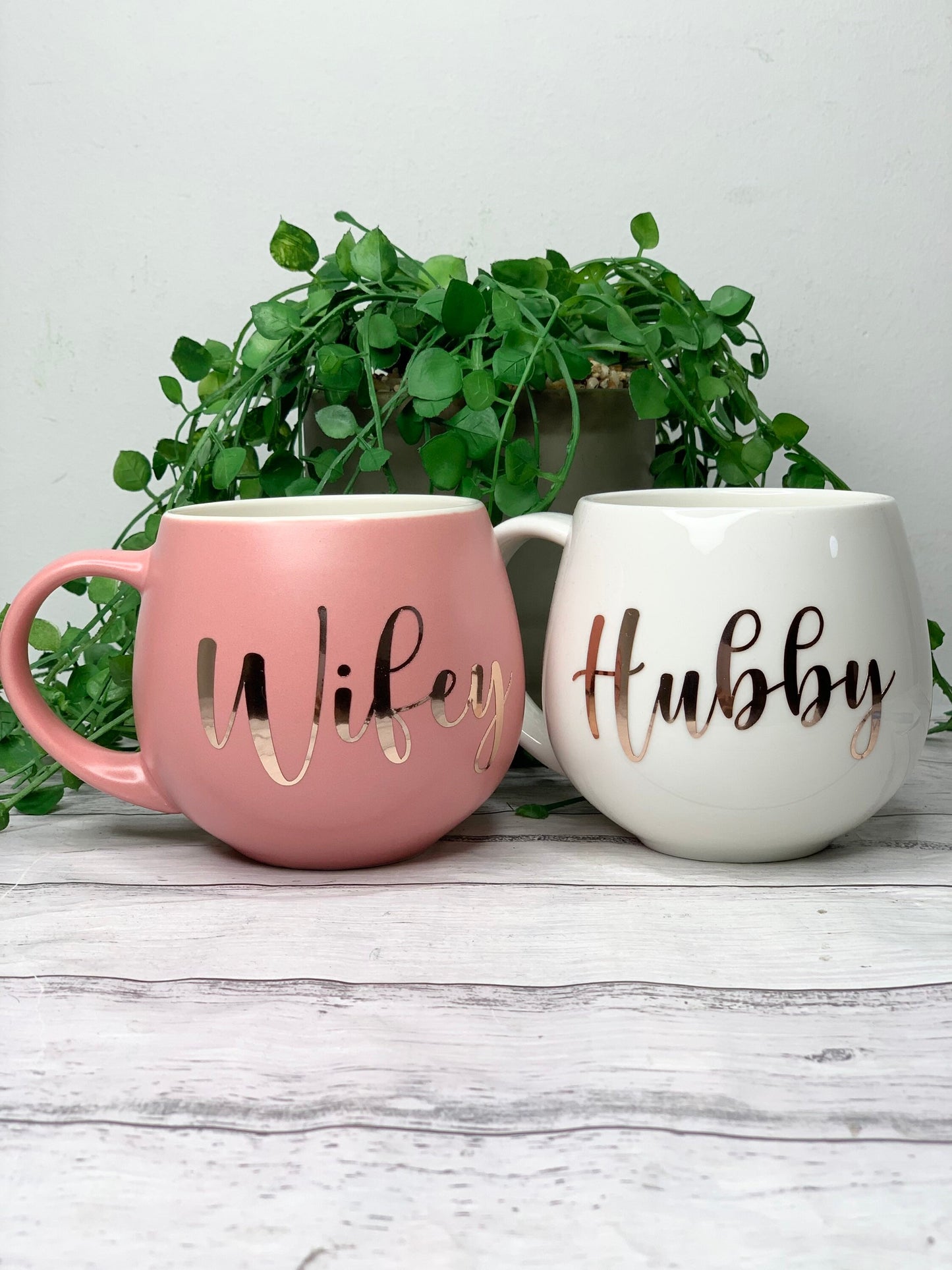 Hubby and wifey Coral and white  hug mug set  450ml couple set