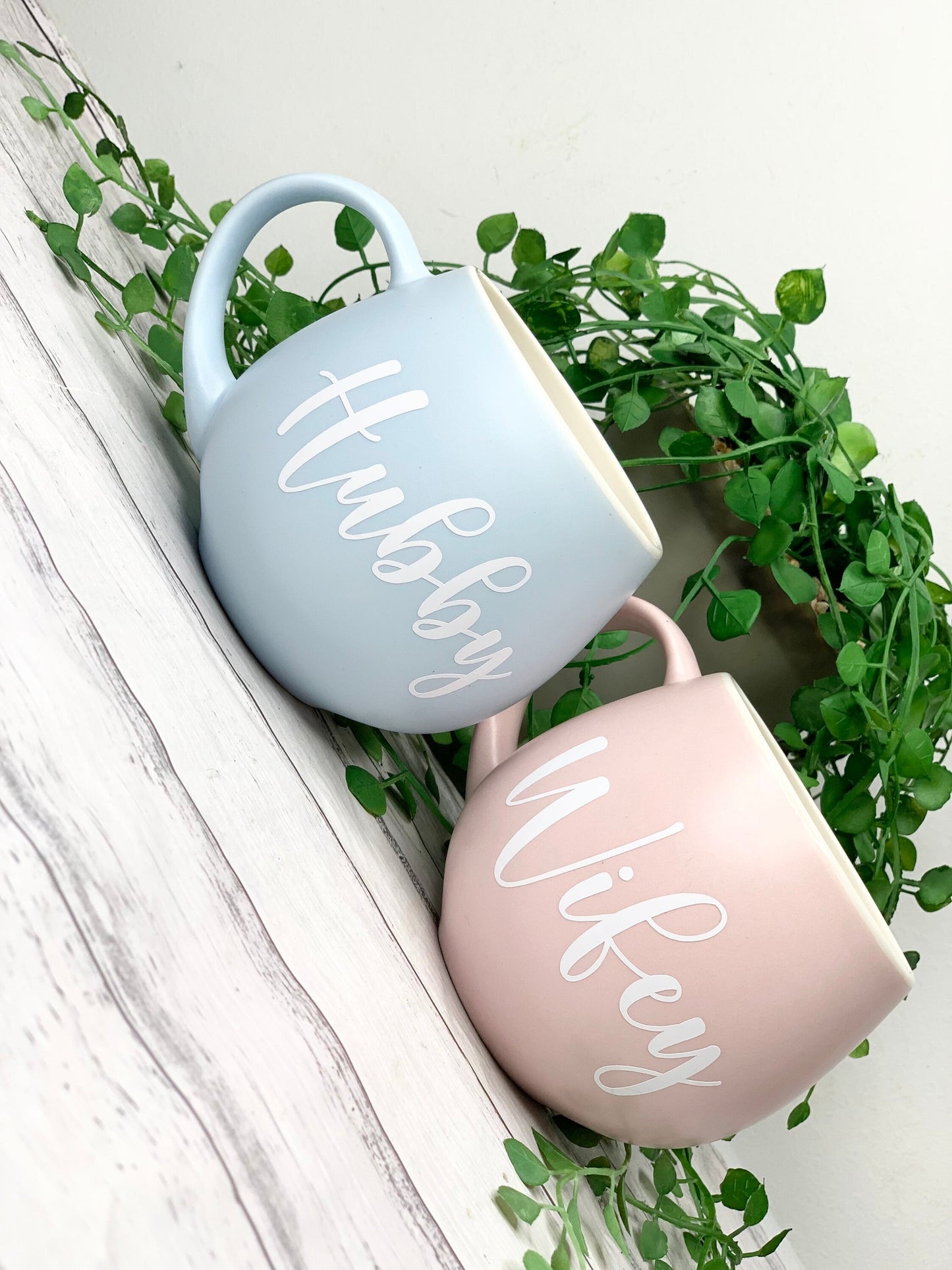 Hubby and wifey Pink and Blue hug mug set  450ml white writing couple set
