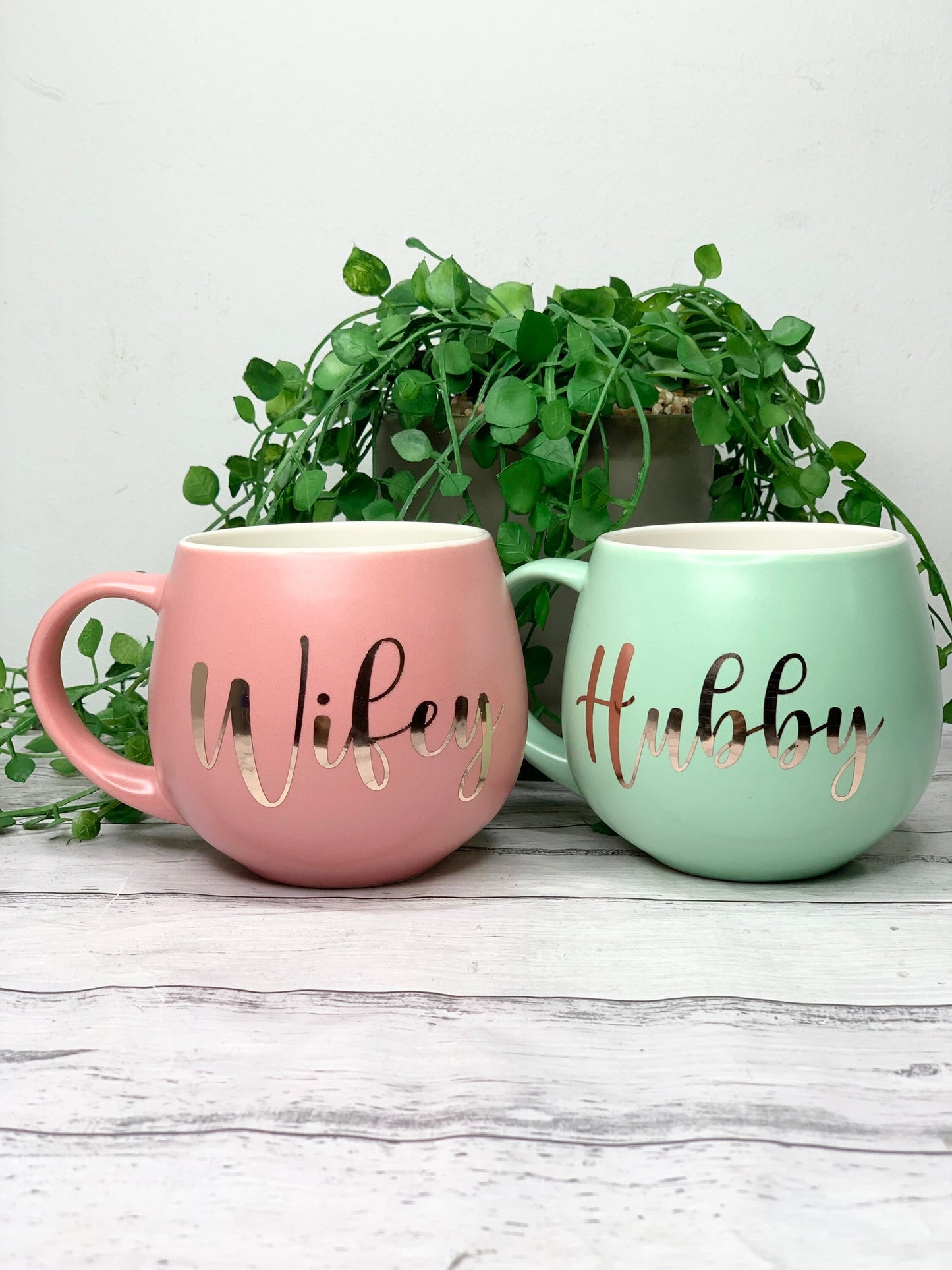 Hubby and wifey Coral and lime hug mug set  450ml couple set