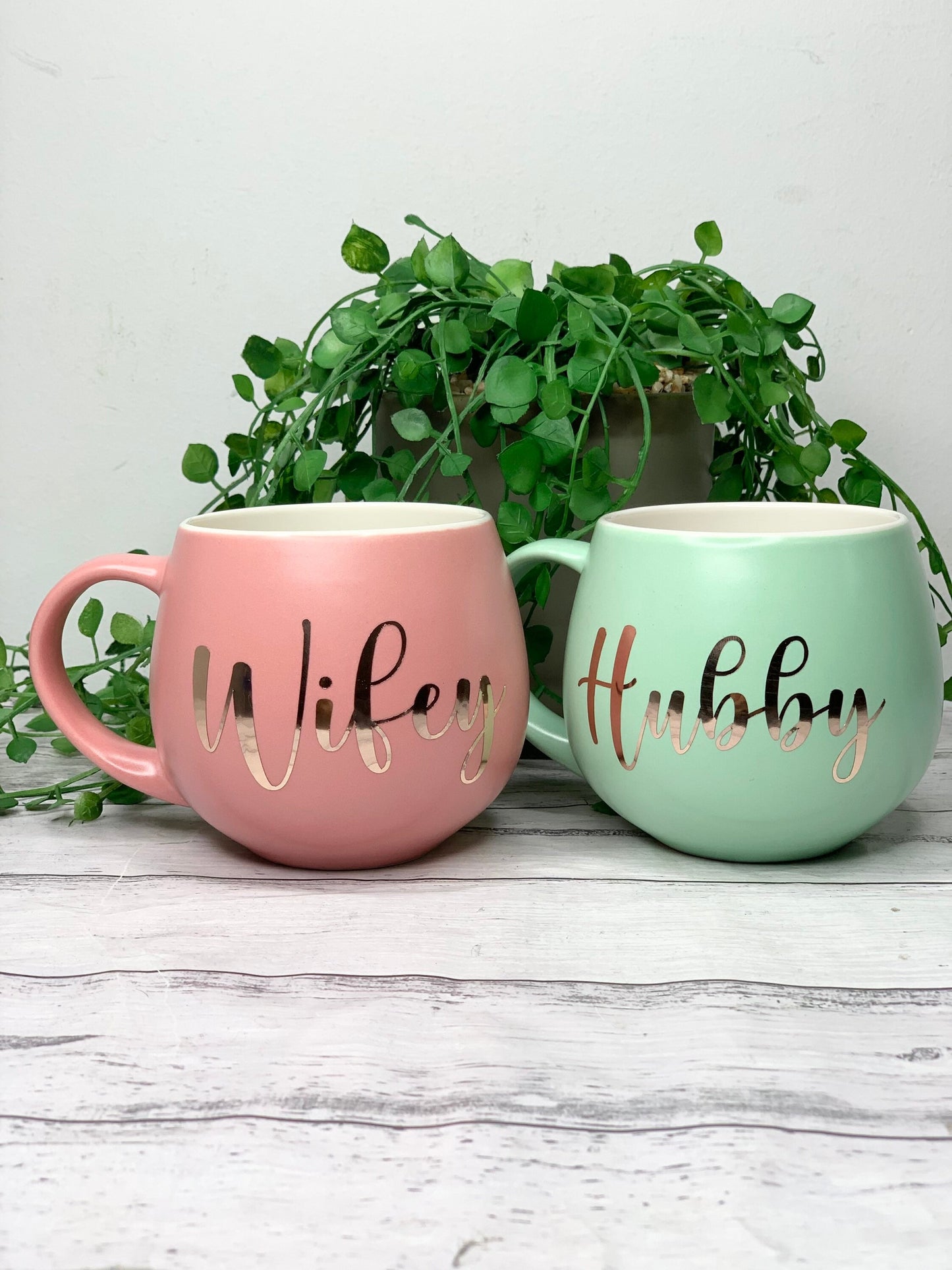 Hubby and wifey Coral and lime hug mug set  450ml couple set