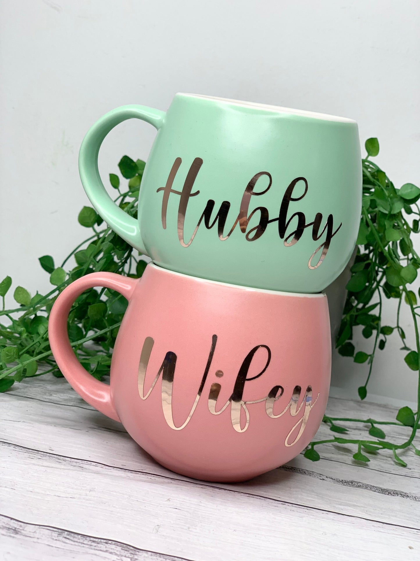 Hubby and wifey Coral and lime hug mug set  450ml couple set