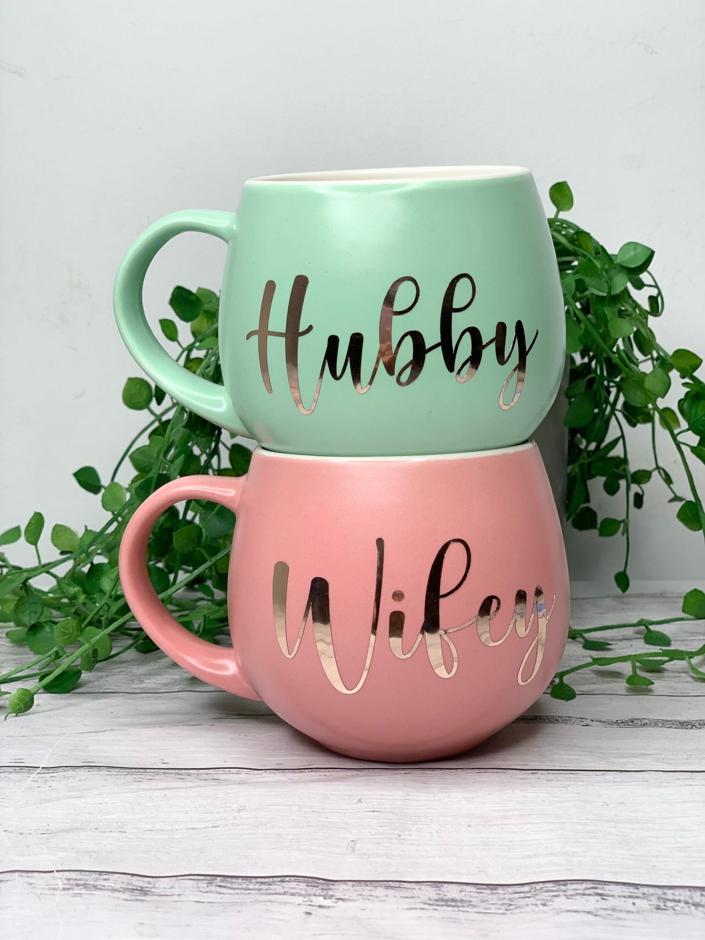 Hubby and wifey Coral and lime hug mug set  450ml couple set