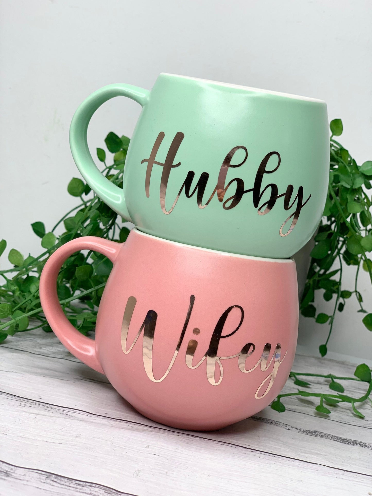 Hubby and wifey Coral and lime hug mug set  450ml couple set