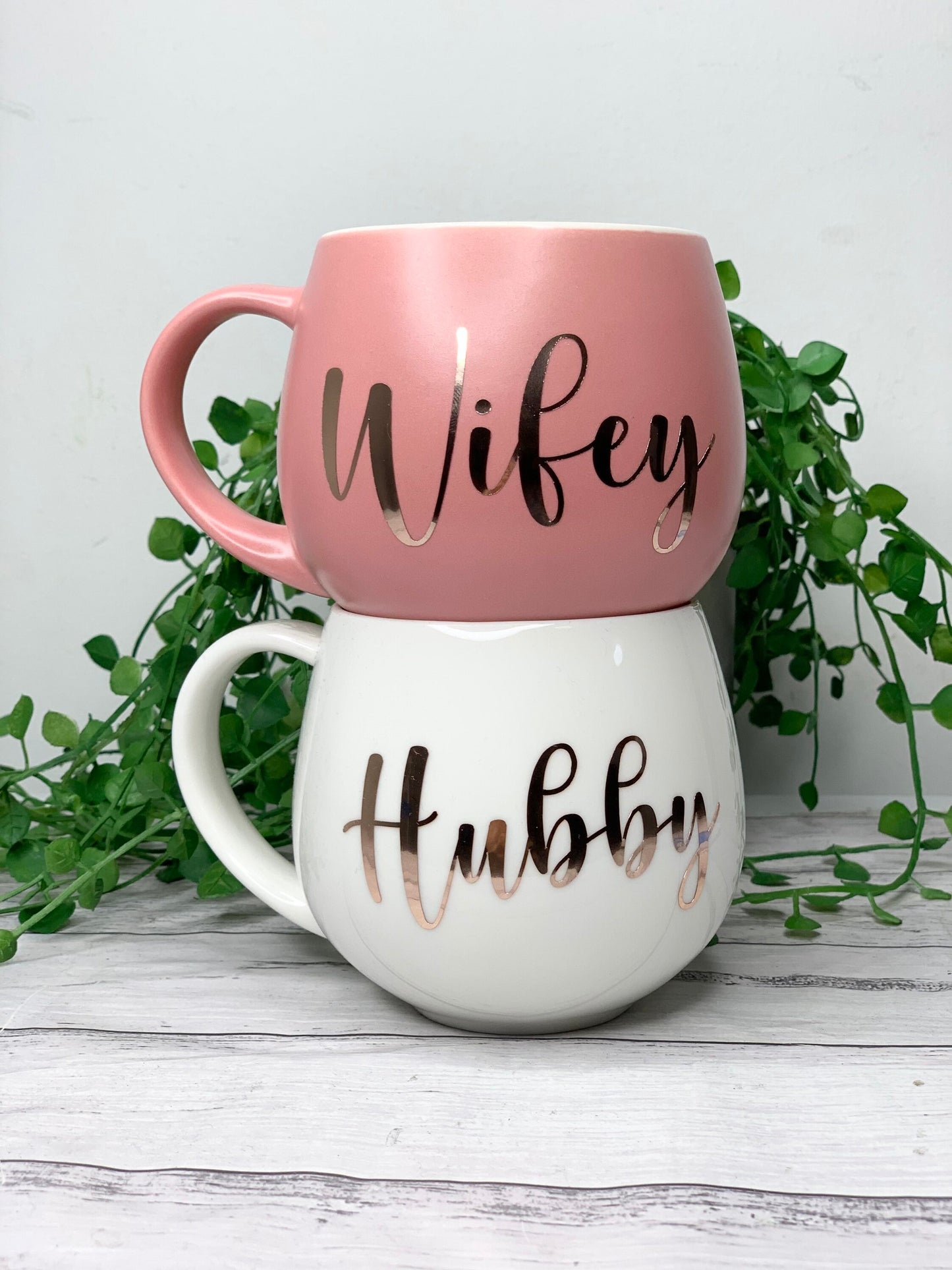 Hubby and wifey Coral and white  hug mug set  450ml couple set
