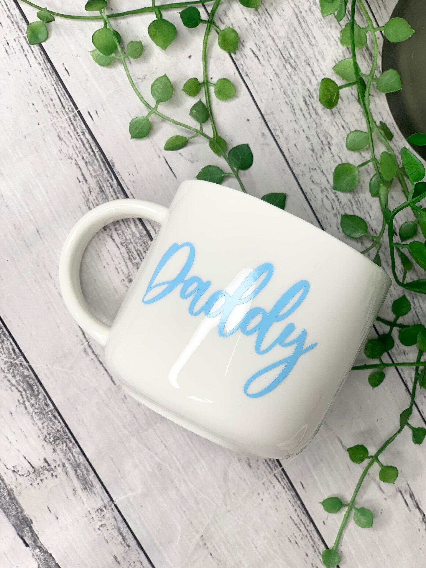 Mummy and Daddy 440ml mugs coffee cups parents blue and purple