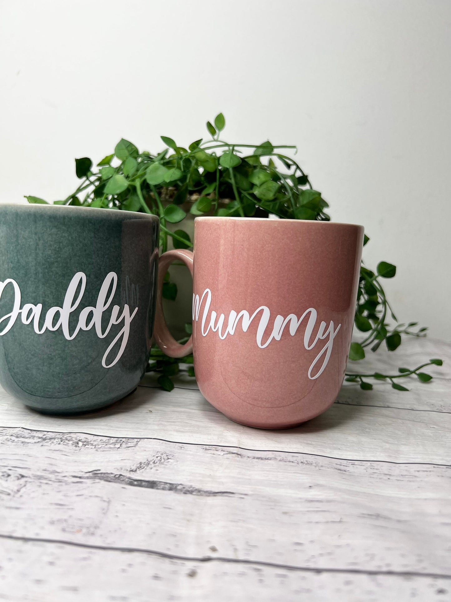 Mummy and Daddy Pink and  Dark Green Mug with White writing Mug set 380ml