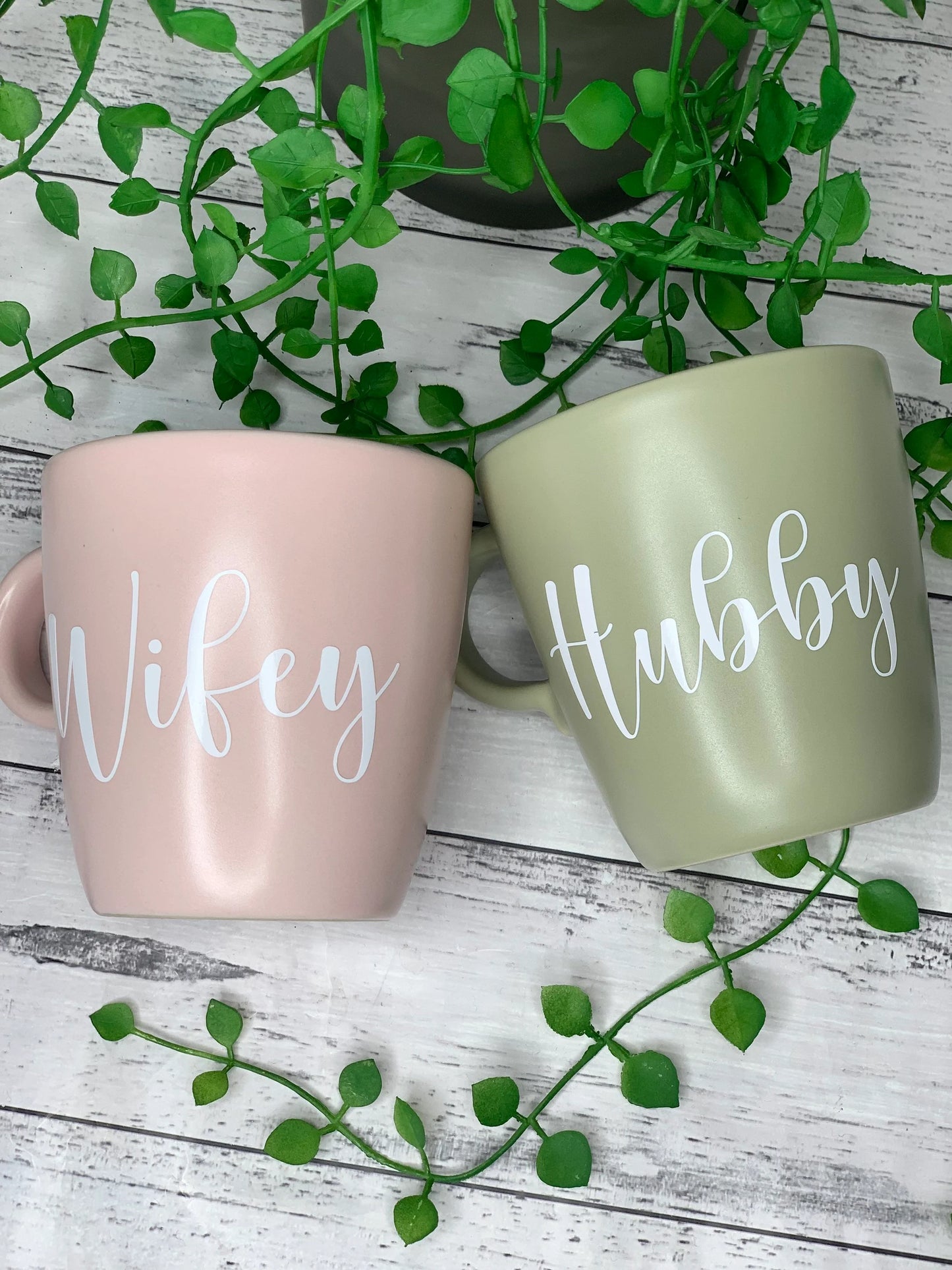 Hubby and wifey mug couple set green and Pink coffee cup