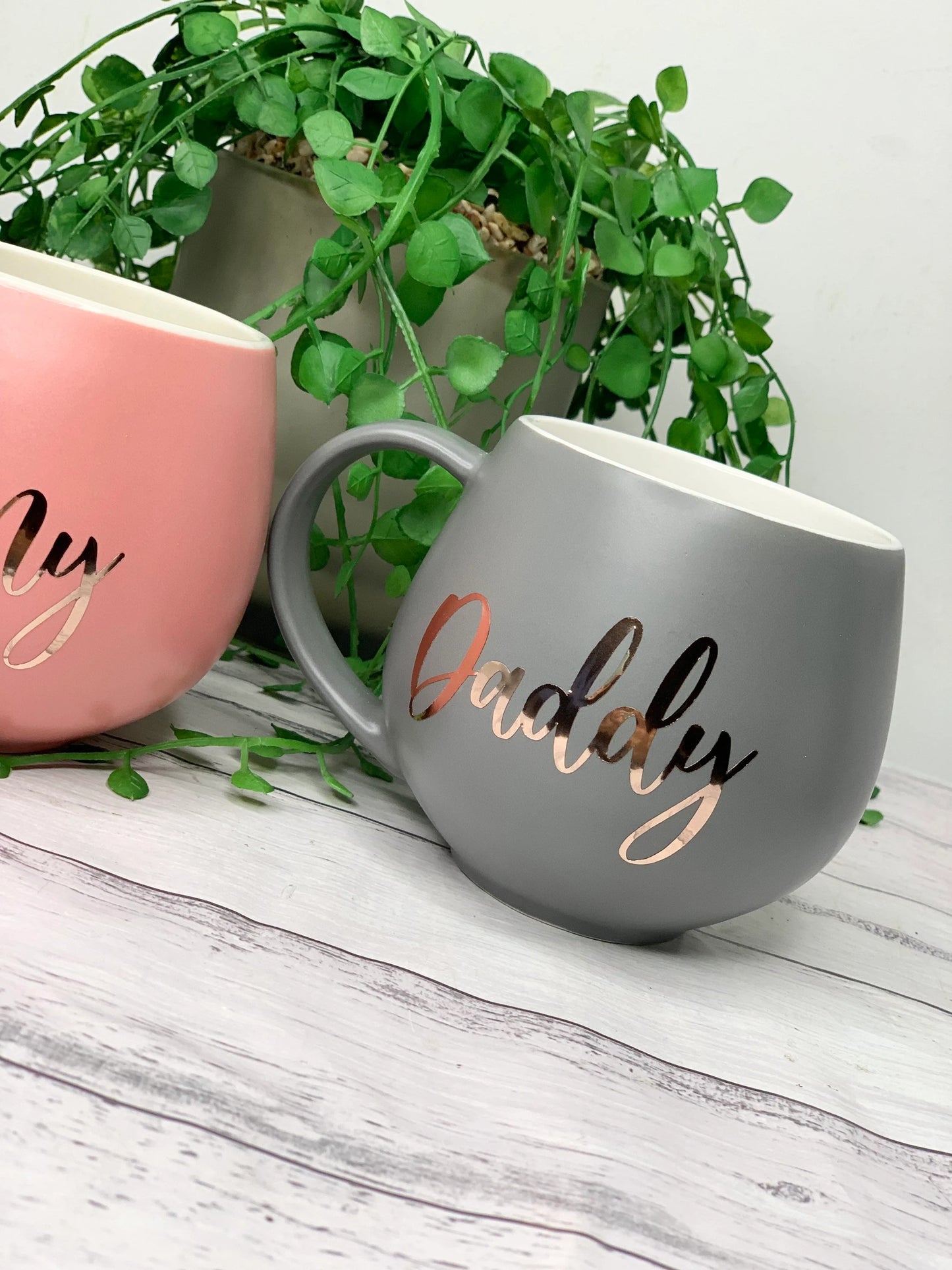 Mummy and Daddy Coral and Charcoal Hug mug set 450ml