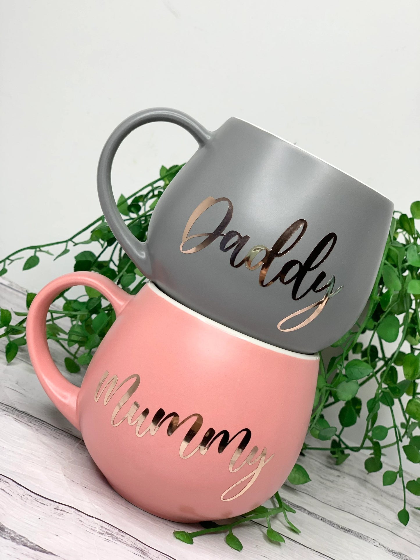 Mummy and Daddy Coral and Charcoal Hug mug set 450ml