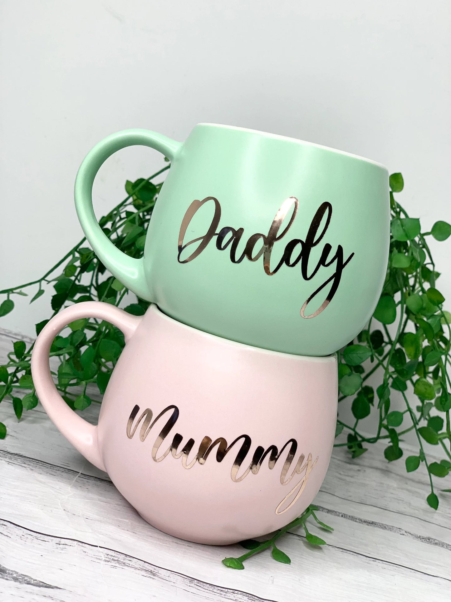 Mummy and Daddy Pink and Lime couple hug mug set  450ml