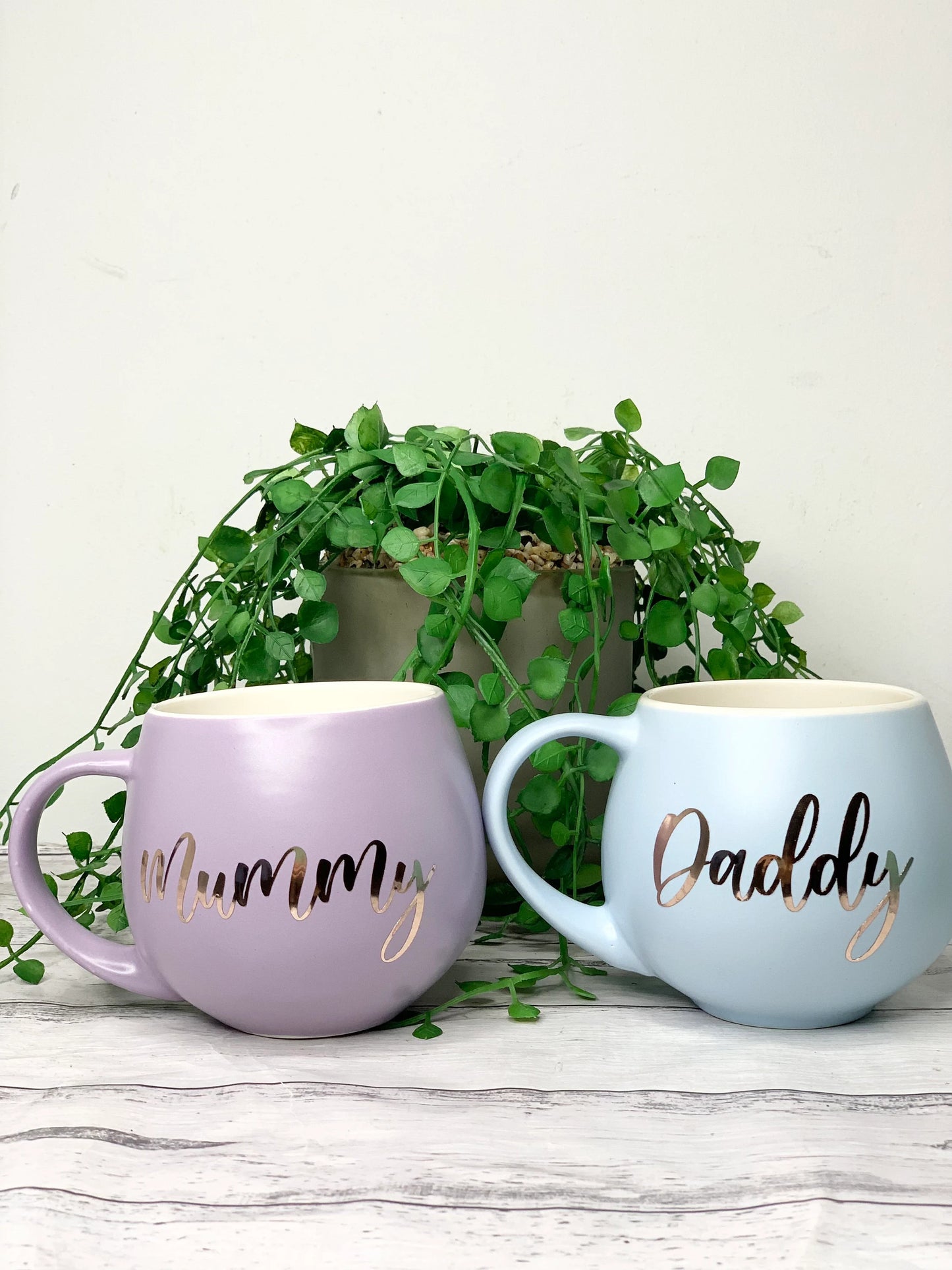 Mummy and Daddy  Pastel Purple and Blue Couple Hug mug set 450ml