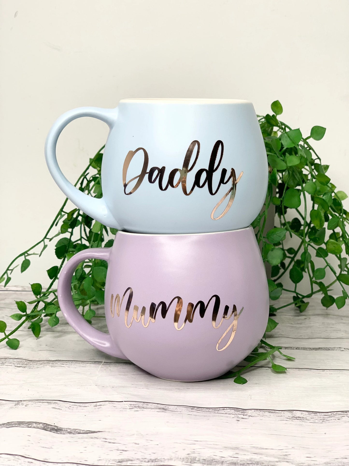 Mummy and Daddy  Pastel Purple and Blue Couple Hug mug set 450ml