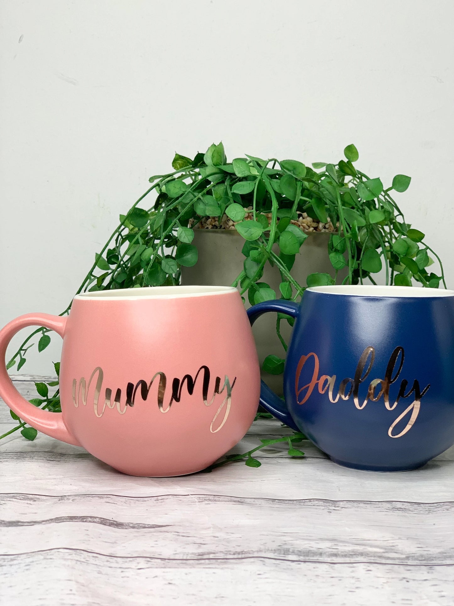 Mummy and Daddy Coral and Navy Hug mug set 450ml