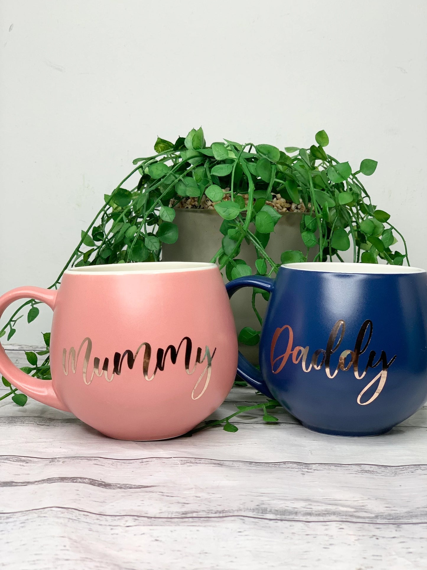 Mummy and Daddy Coral and Navy Hug mug set 450ml