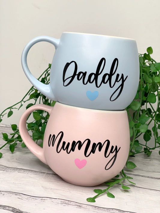 Mummy and Daddy Pink and Blue hug mug set  450ml Black writing couple set