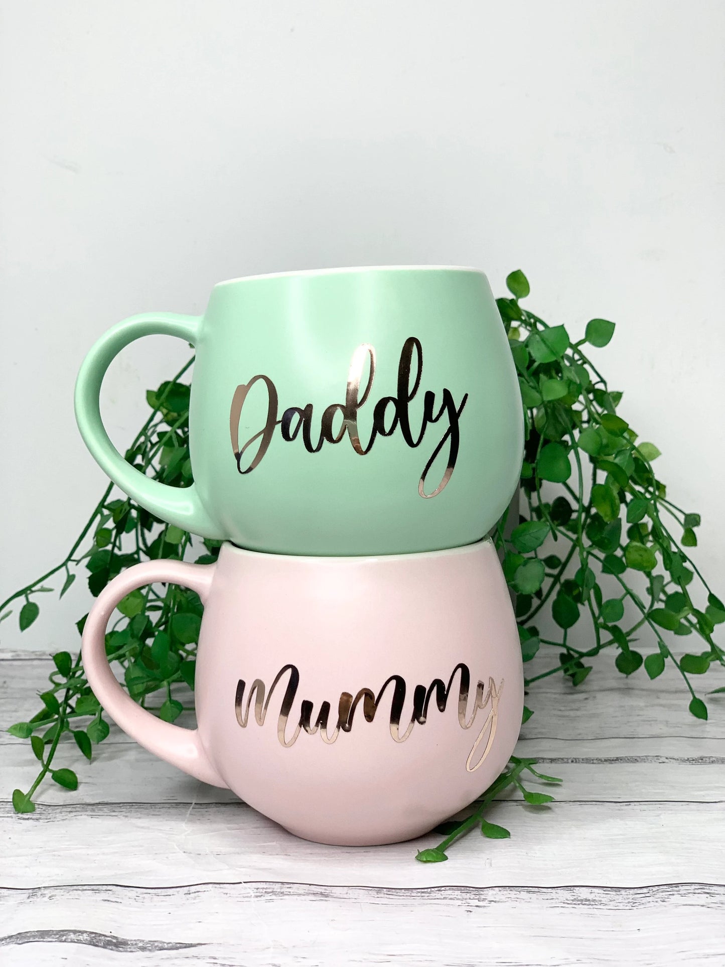 Mummy and Daddy Pink and Lime couple hug mug set  450ml