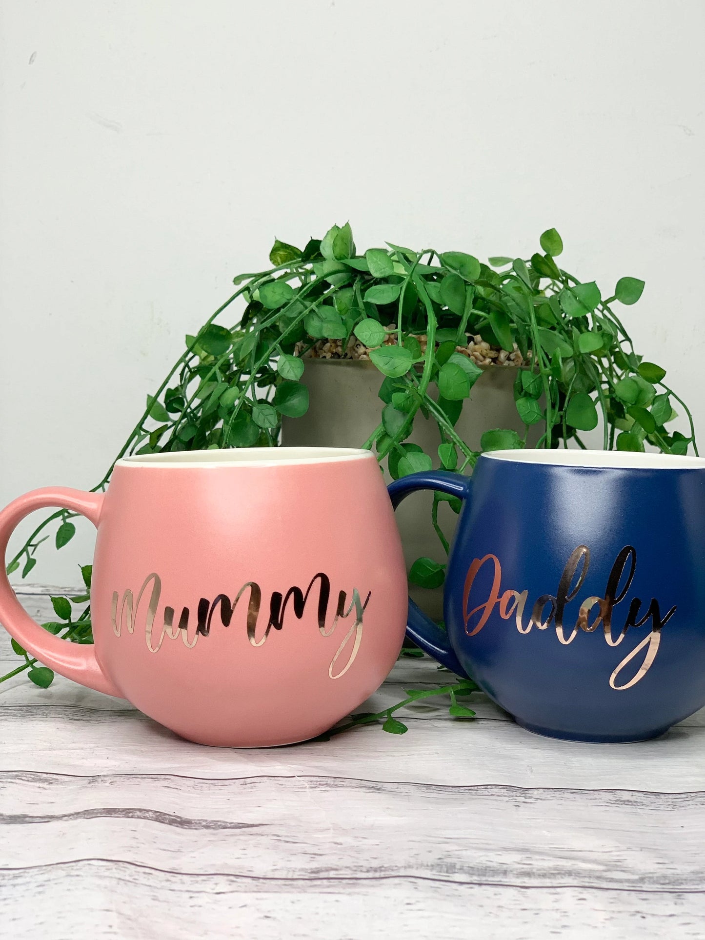 Mummy and Daddy Coral and Navy Hug mug set 450ml