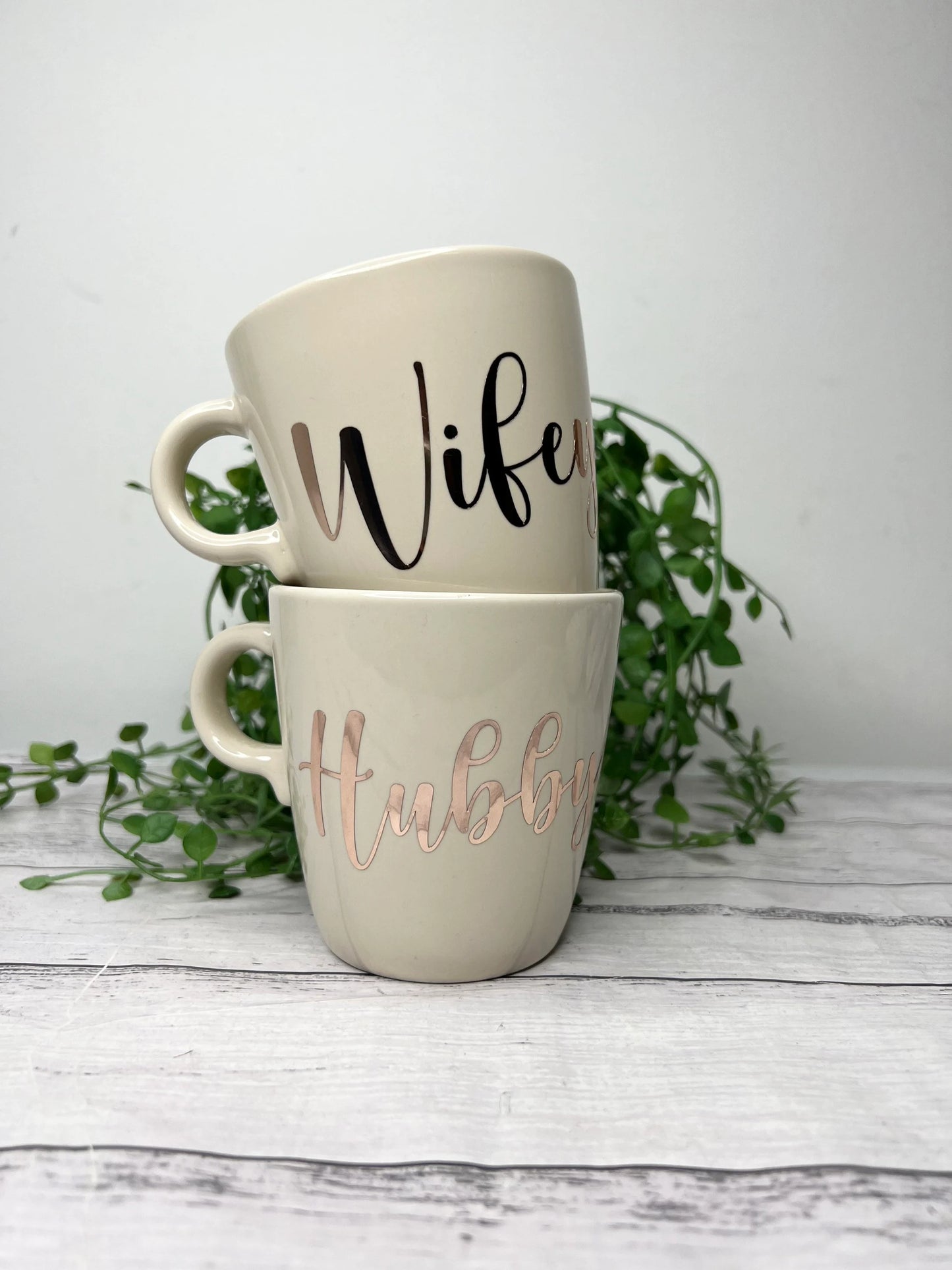 Hubby and wifey mug couple set Cream set with rose gold writing  coffee cup