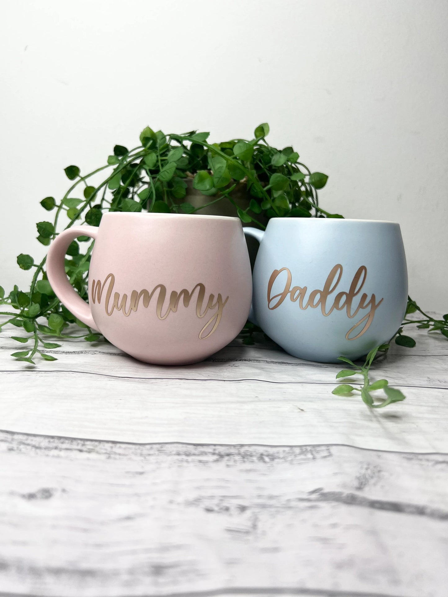 Mummy and Daddy Pink and Blue with Rose gold matte writing  Hug mugs set 450ml