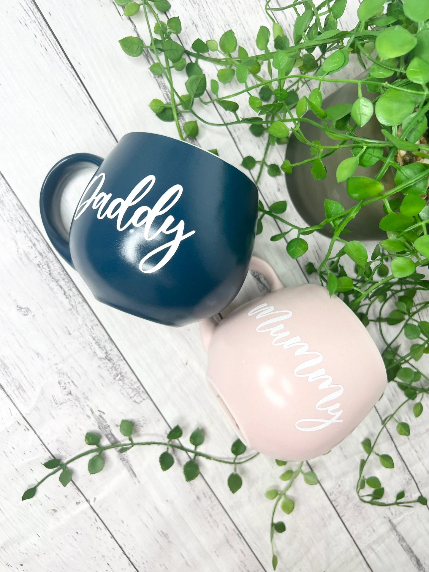 Mummy and Daddy teal and pink Hug mugs  set 450ml