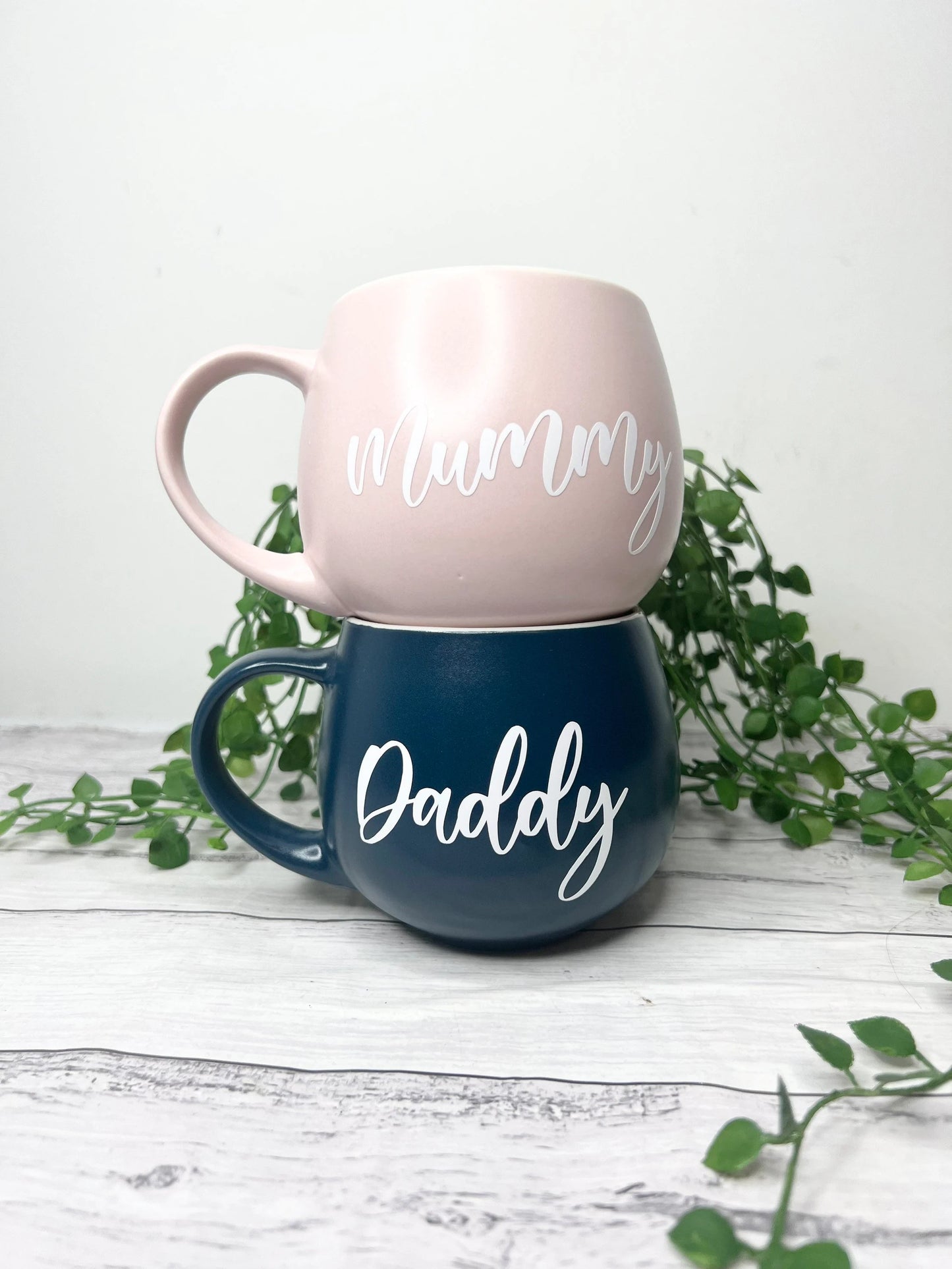 Mummy and Daddy teal and pink Hug mugs  set 450ml
