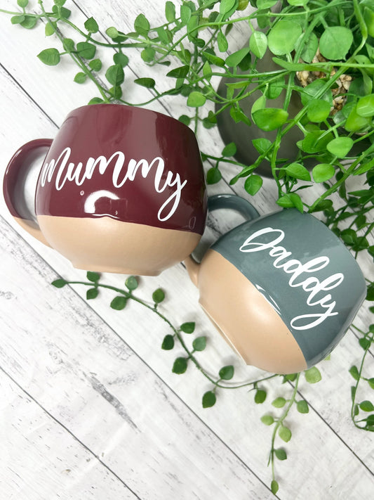 Mummy and Daddy grey and maroon Hug mugs  set 450ml
