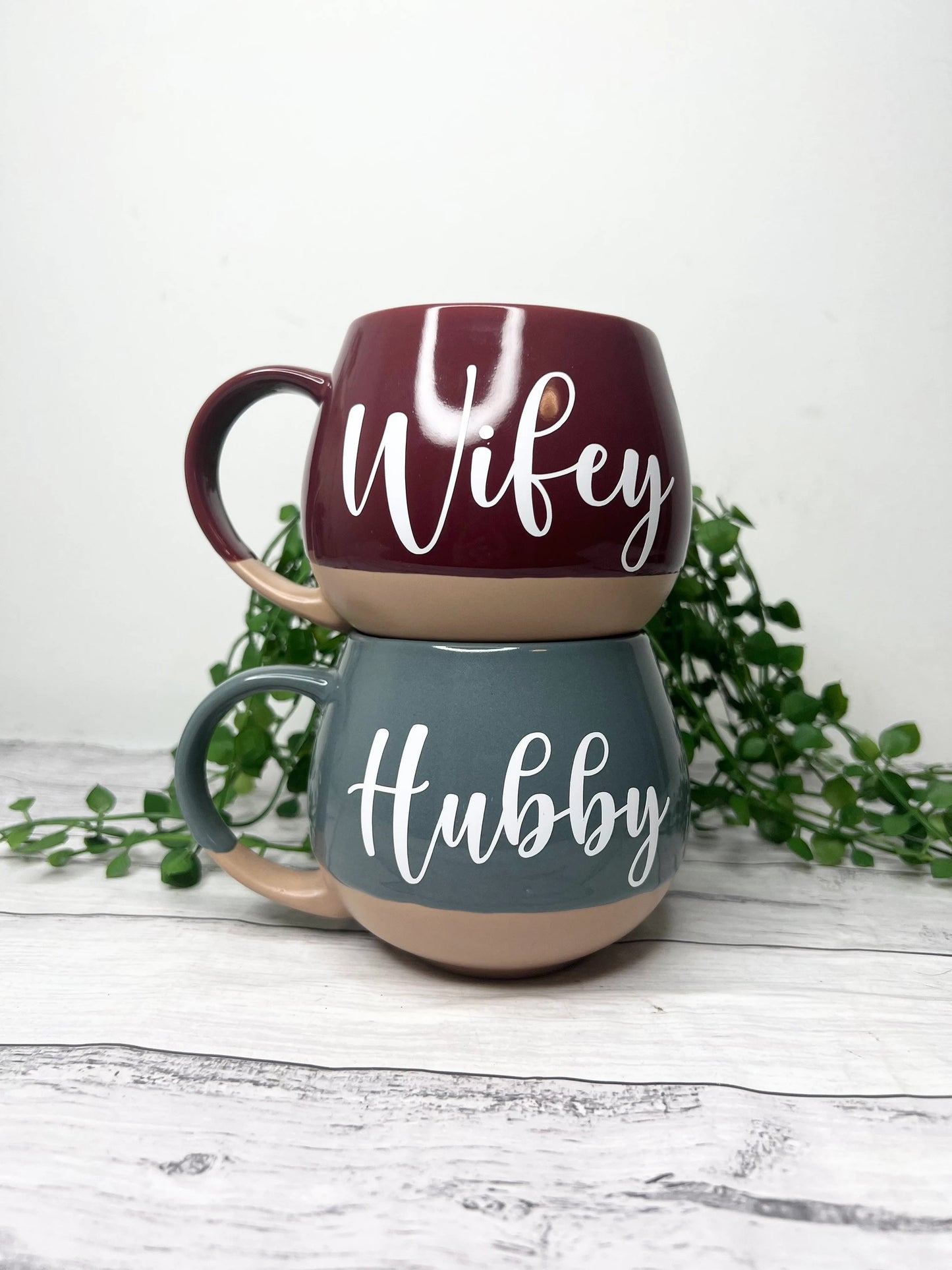 Hubby and Wifey grey and maroon  Hug mugs white set 450ml