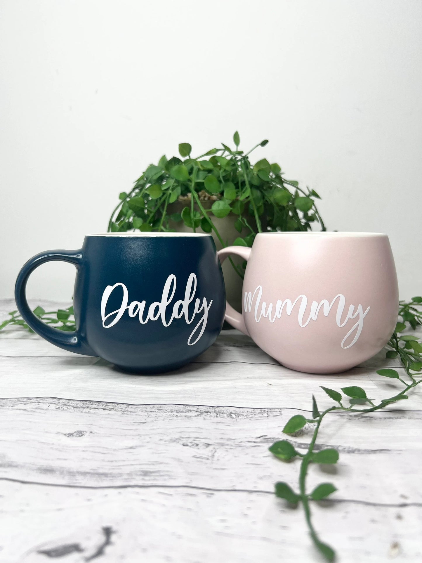 Mummy and Daddy teal and pink Hug mugs  set 450ml