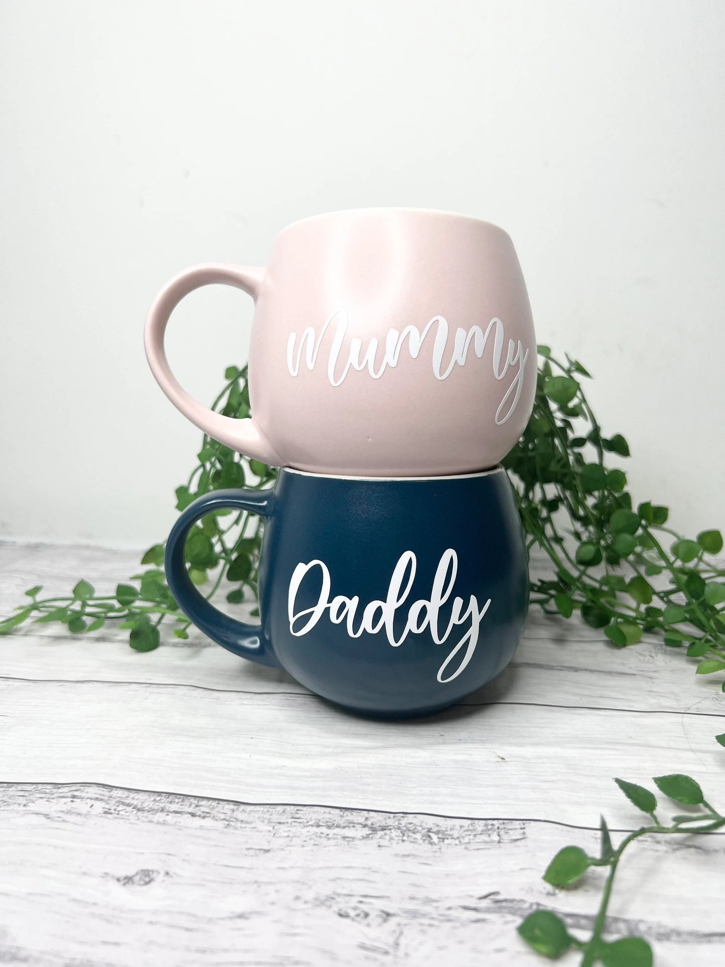 Mummy and Daddy teal and pink Hug mugs  set 450ml